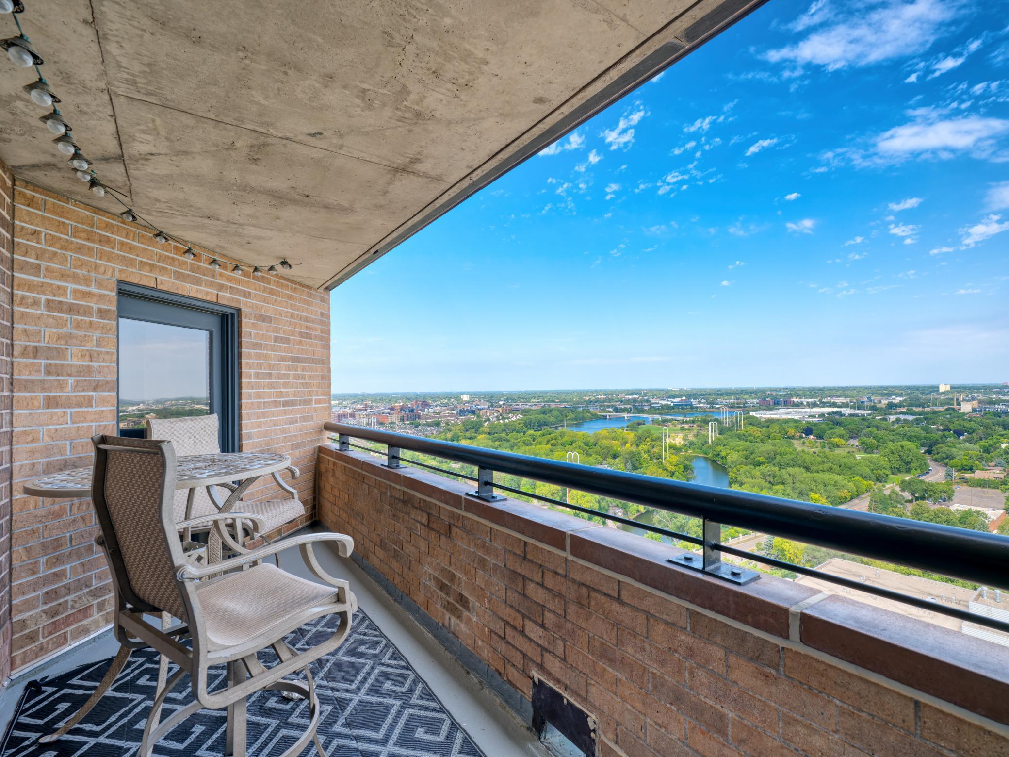 View of Residential at 20 2nd Street #P2704, Minneapolis MN 55413, Minneapolis (12 of 28) - Mike Wilen | Minnesota Team Real Estate