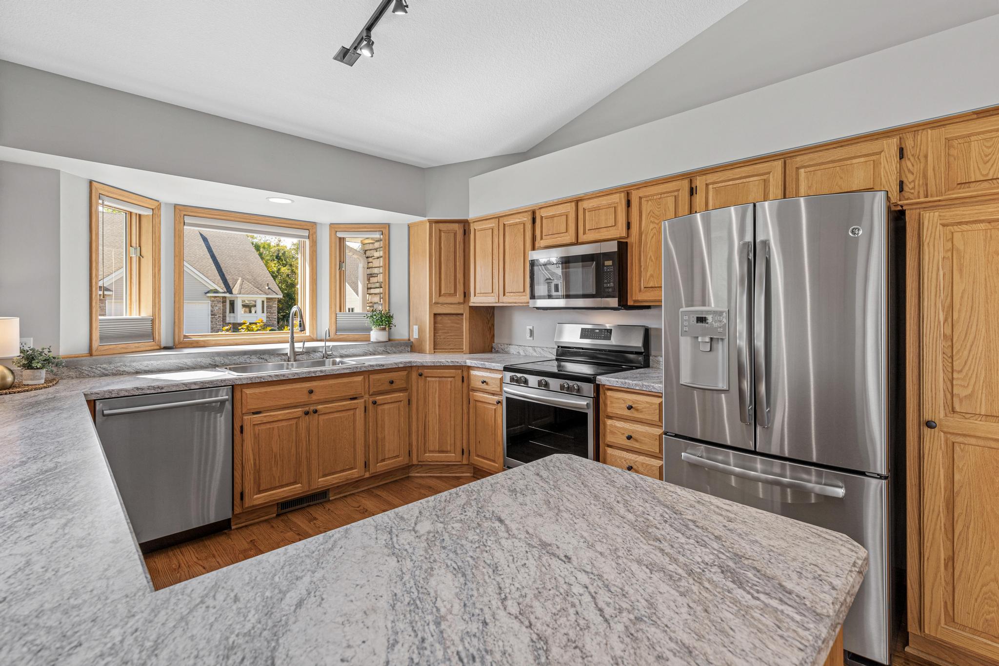 View of Residential at 1067 Westcliff Curve, Shoreview MN 55126, Shoreview (13 of 38) - Mike Wilen | Minnesota Team Real Estate