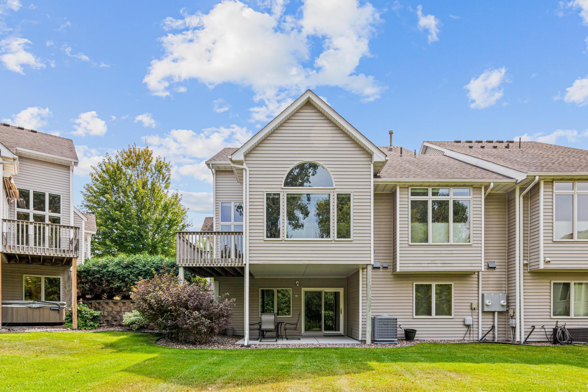 View of Residential at 1067 Westcliff Curve, Shoreview MN 55126, Shoreview (36 of 38) - Mike Wilen | Minnesota Team Real Estate