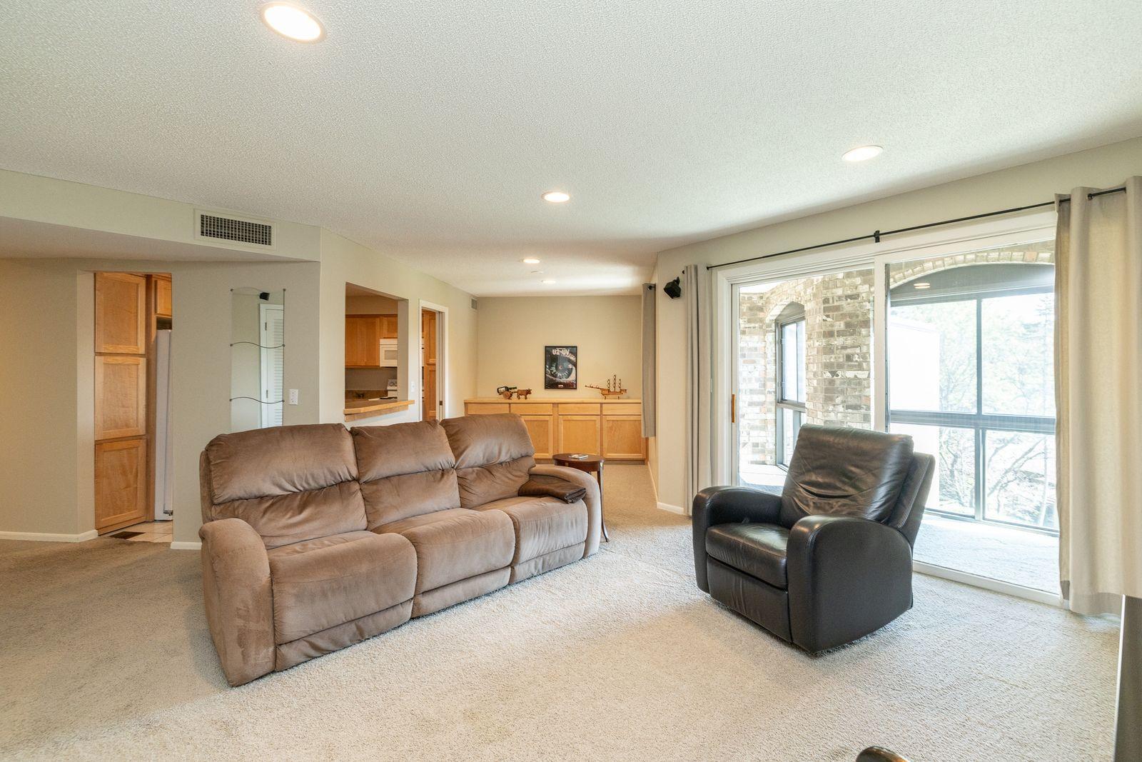 View of Residential at 1860 Eagle Ridge Drive #W304, Mendota Heights MN 55118, Mendota Heights (8 of 37) - Mike Wilen | Minnesota Team Real Estate