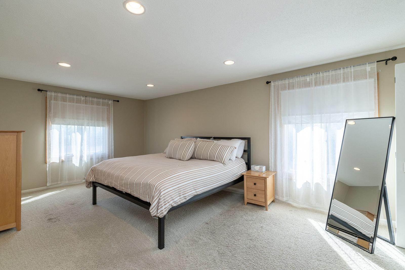 View of Residential at 1860 Eagle Ridge Drive #W304, Mendota Heights MN 55118, Mendota Heights (18 of 37) - Mike Wilen | Minnesota Team Real Estate