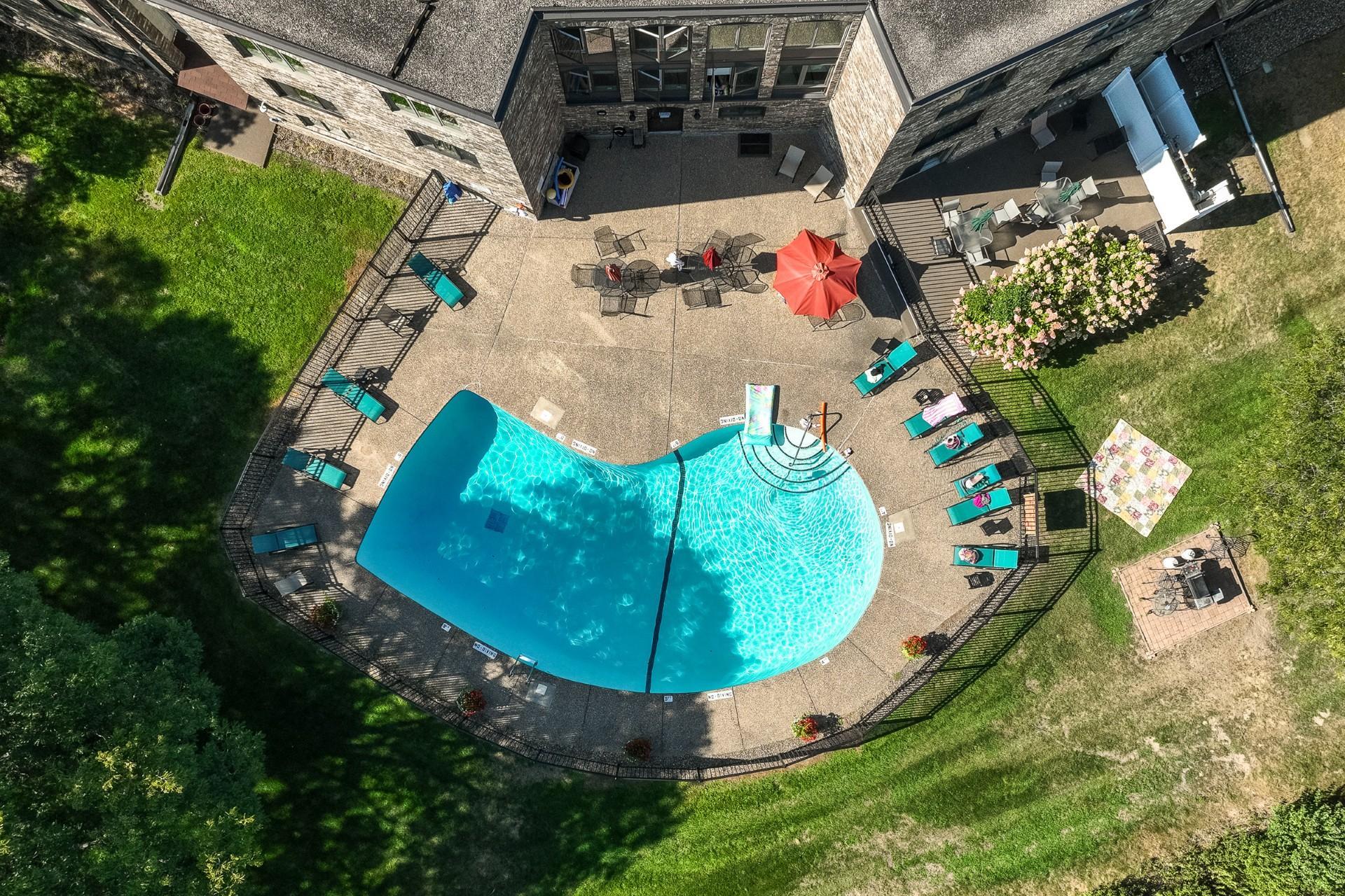 View of Residential at 1860 Eagle Ridge Drive #W304, Mendota Heights MN 55118, Mendota Heights (35 of 37) - Mike Wilen | Minnesota Team Real Estate