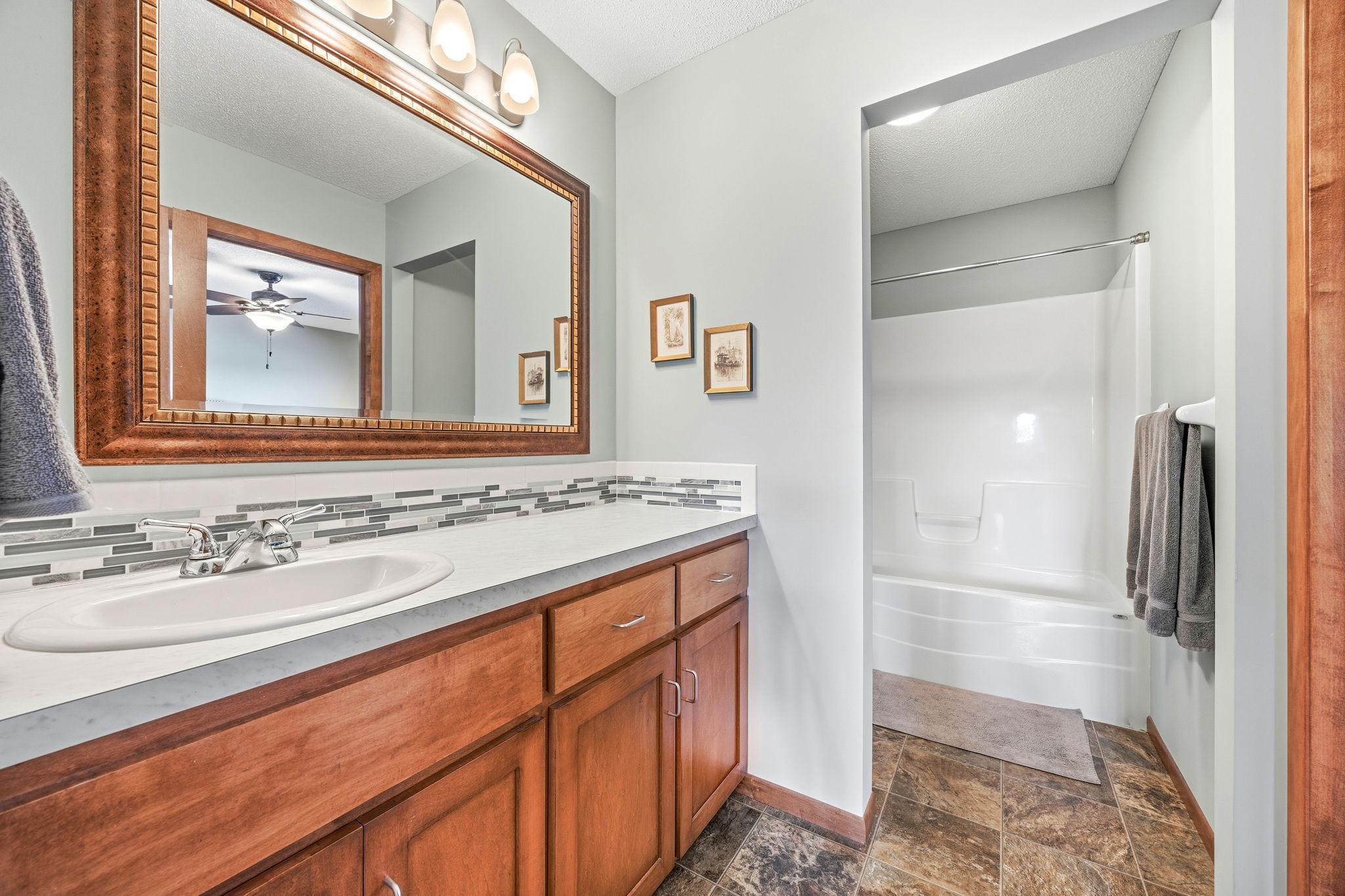 View of Residential at 5120 Parker Circle, Robbinsdale MN 55422, Robbinsdale (20 of 27) - Mike Wilen | Minnesota Team Real Estate