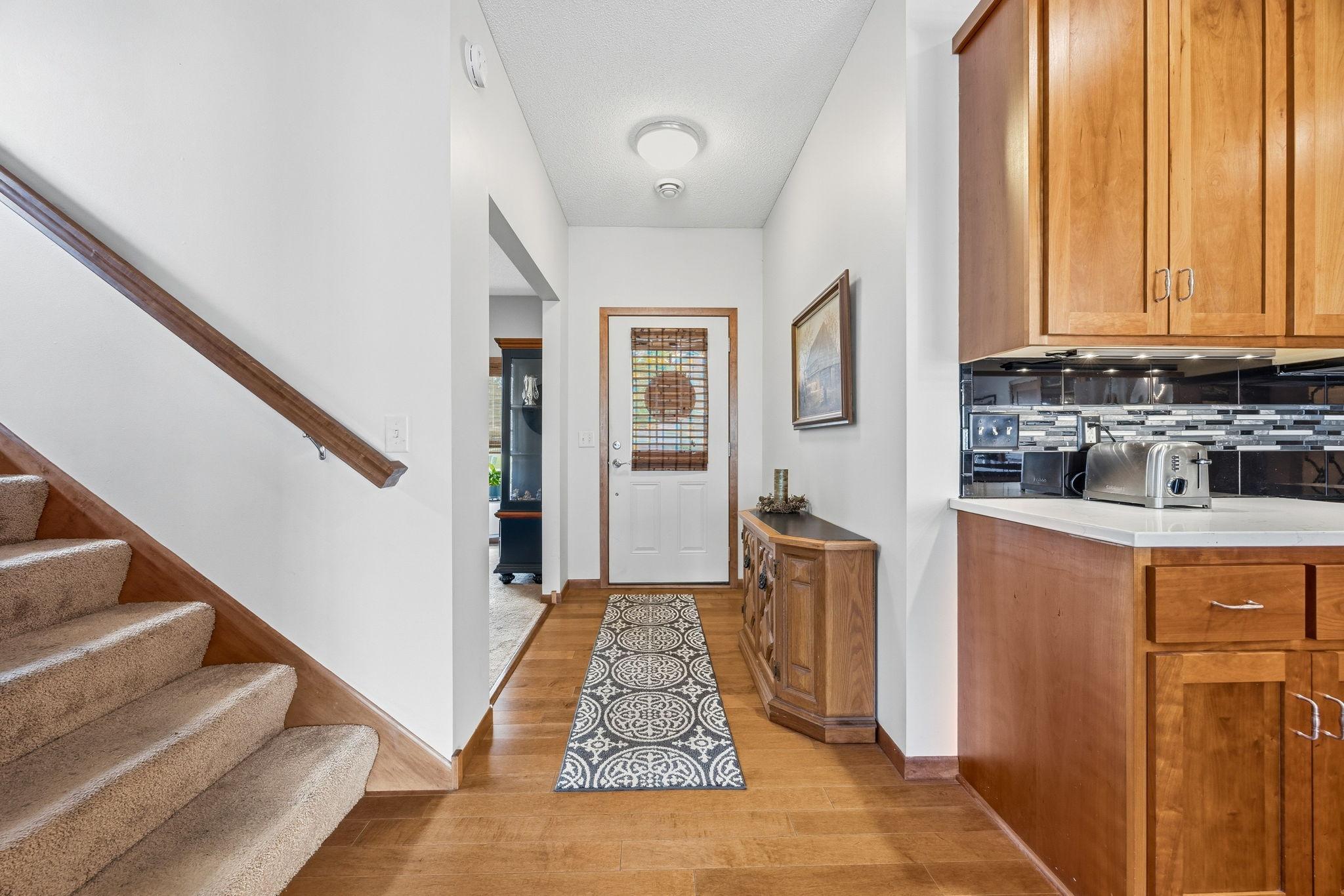 View of Residential at 5120 Parker Circle, Robbinsdale MN 55422, Robbinsdale (4 of 27) - Mike Wilen | Minnesota Team Real Estate