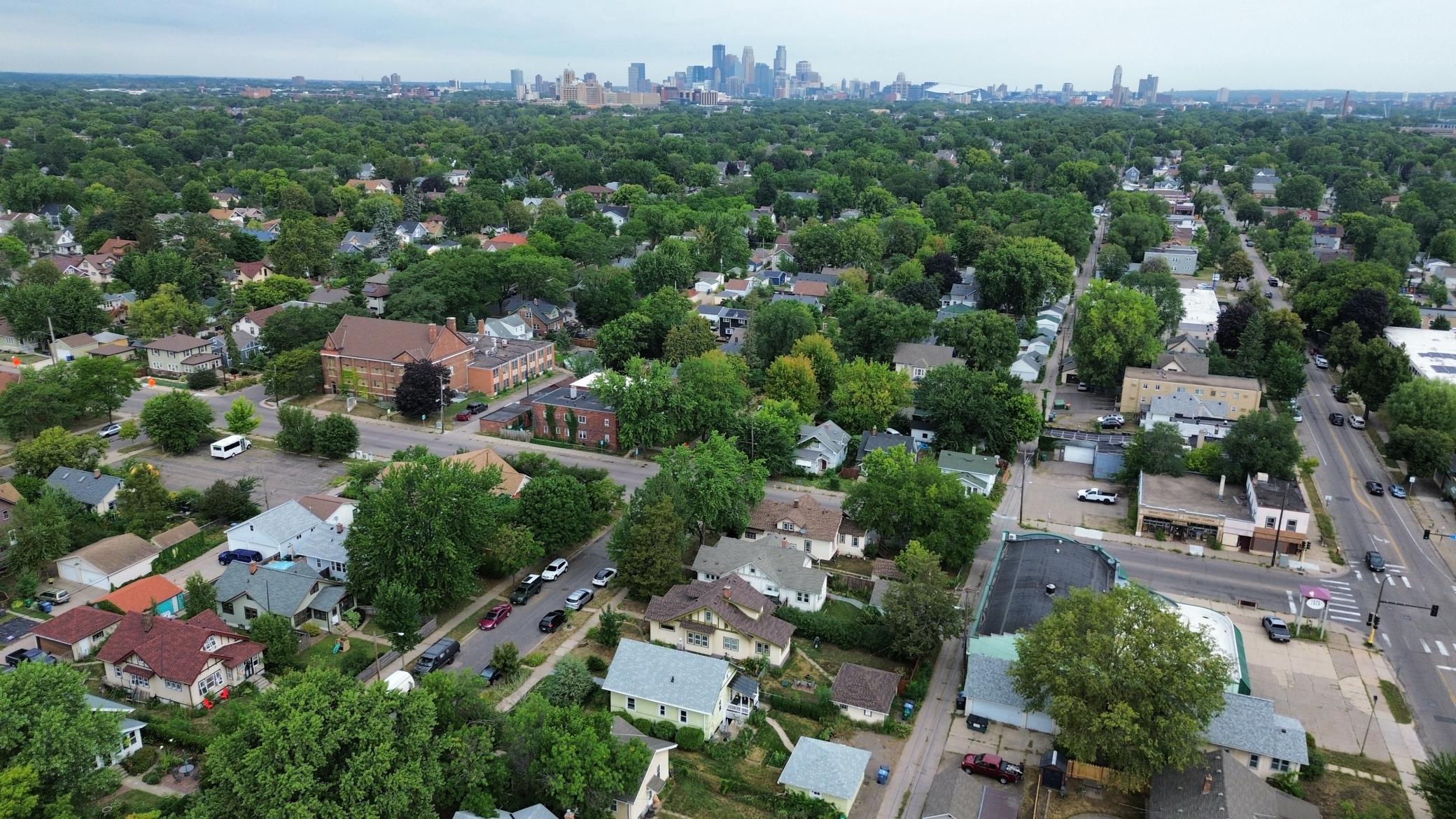 View of Residential at 3837 18th Avenue, Minneapolis MN 55407, Minneapolis (35 of 45) - Mike Wilen | Minnesota Team Real Estate