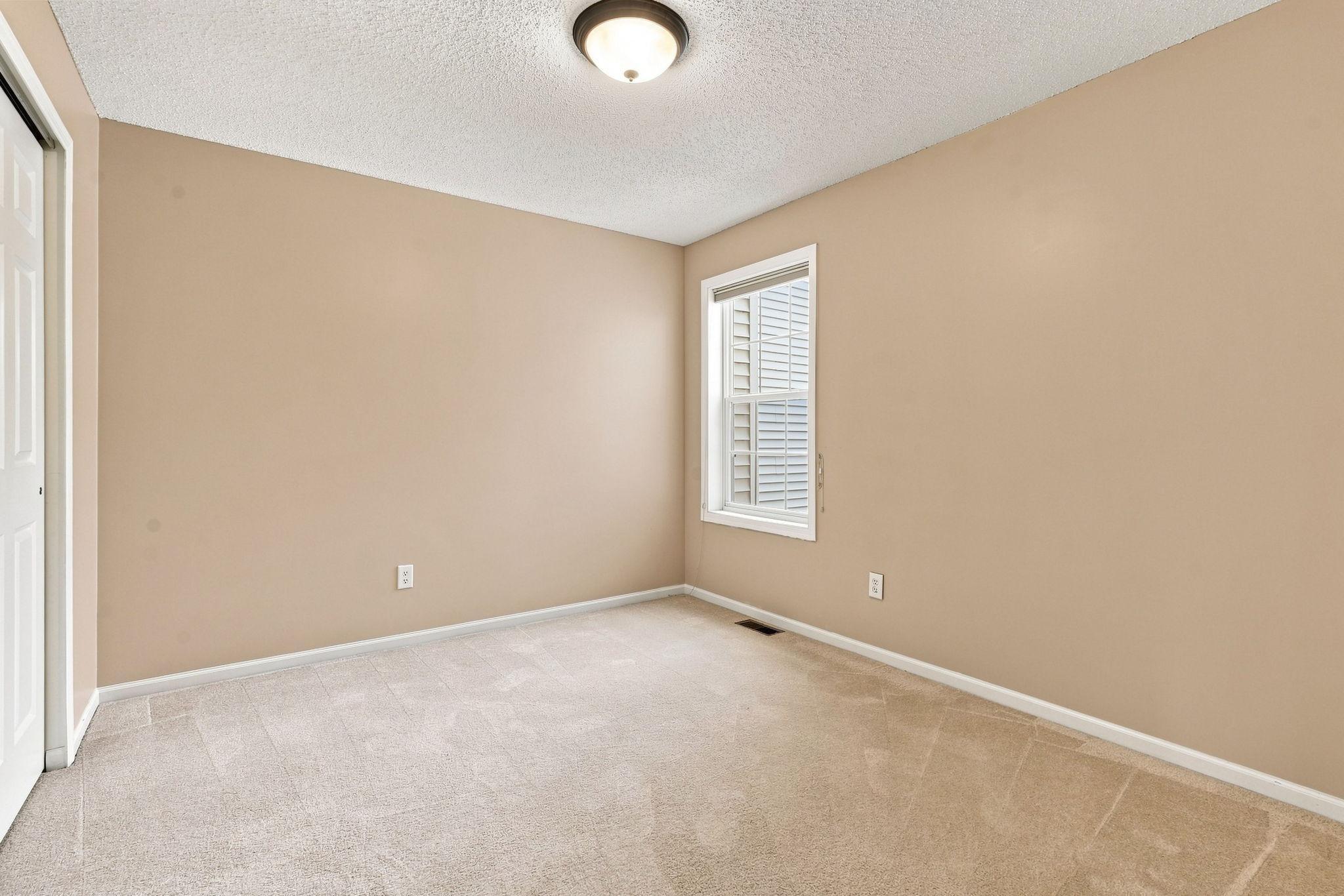 View of Residential at 1353 White Oak Drive, Chaska MN 55318, Chaska (14 of 36) - Mike Wilen | Minnesota Team Real Estate
