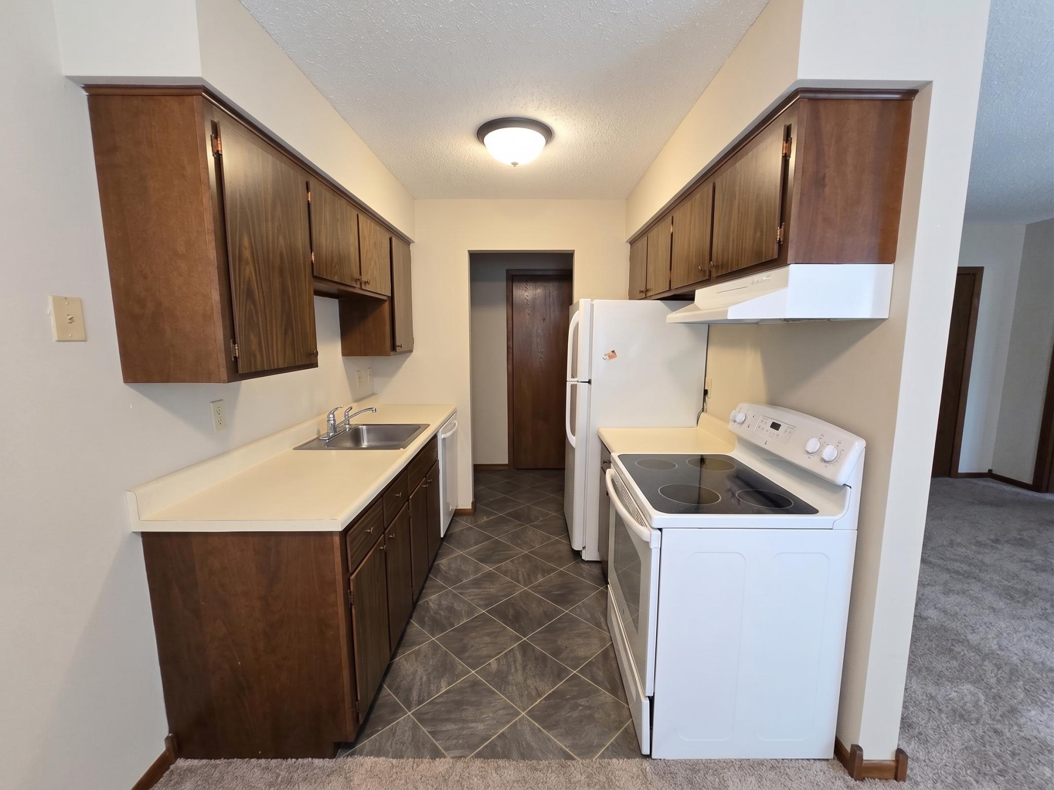 View of Residential at 907 11th Avenue #7, Hopkins MN 55343, Hopkins (4 of 9) - Mike Wilen | Minnesota Team Real Estate