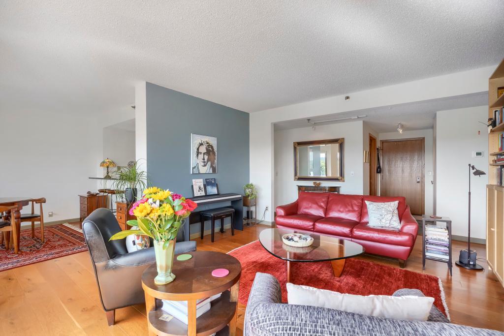 View of Residential at 3145 Dean Court #505, Minneapolis MN 55416, Minneapolis (15 of 24) - Mike Wilen | Minnesota Team Real Estate