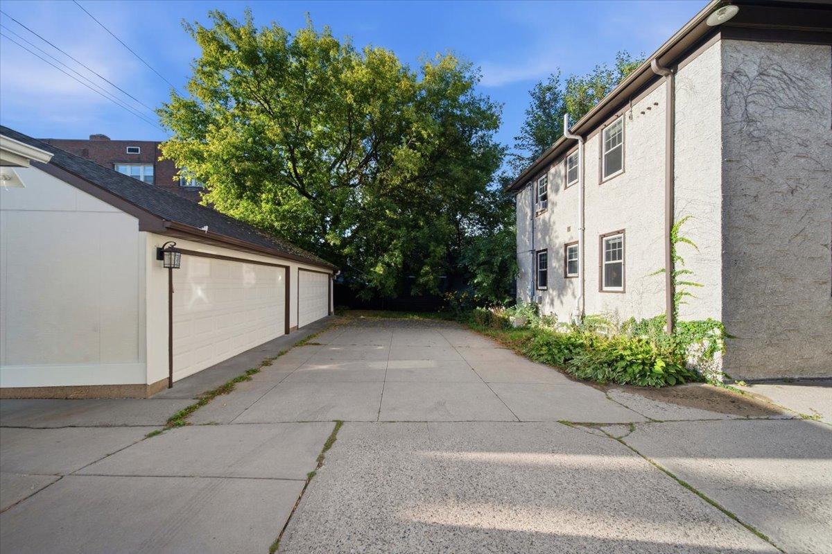 View of Residential Income at 4145 Colfax Avenue, Minneapolis MN 55409, Minneapolis (54 of 71) - Mike Wilen | Minnesota Team Real Estate