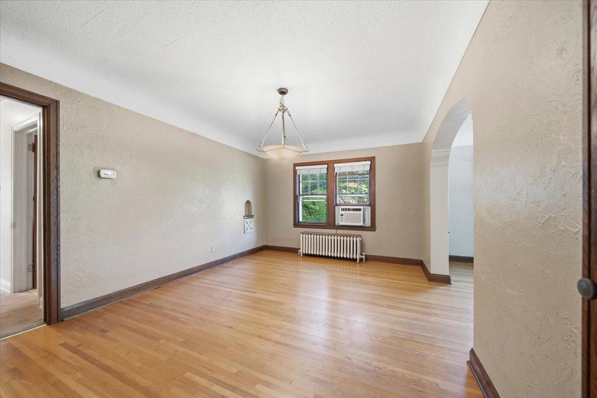 View of Residential Income at 4145 Colfax Avenue, Minneapolis MN 55409, Minneapolis (34 of 71) - Mike Wilen | Minnesota Team Real Estate