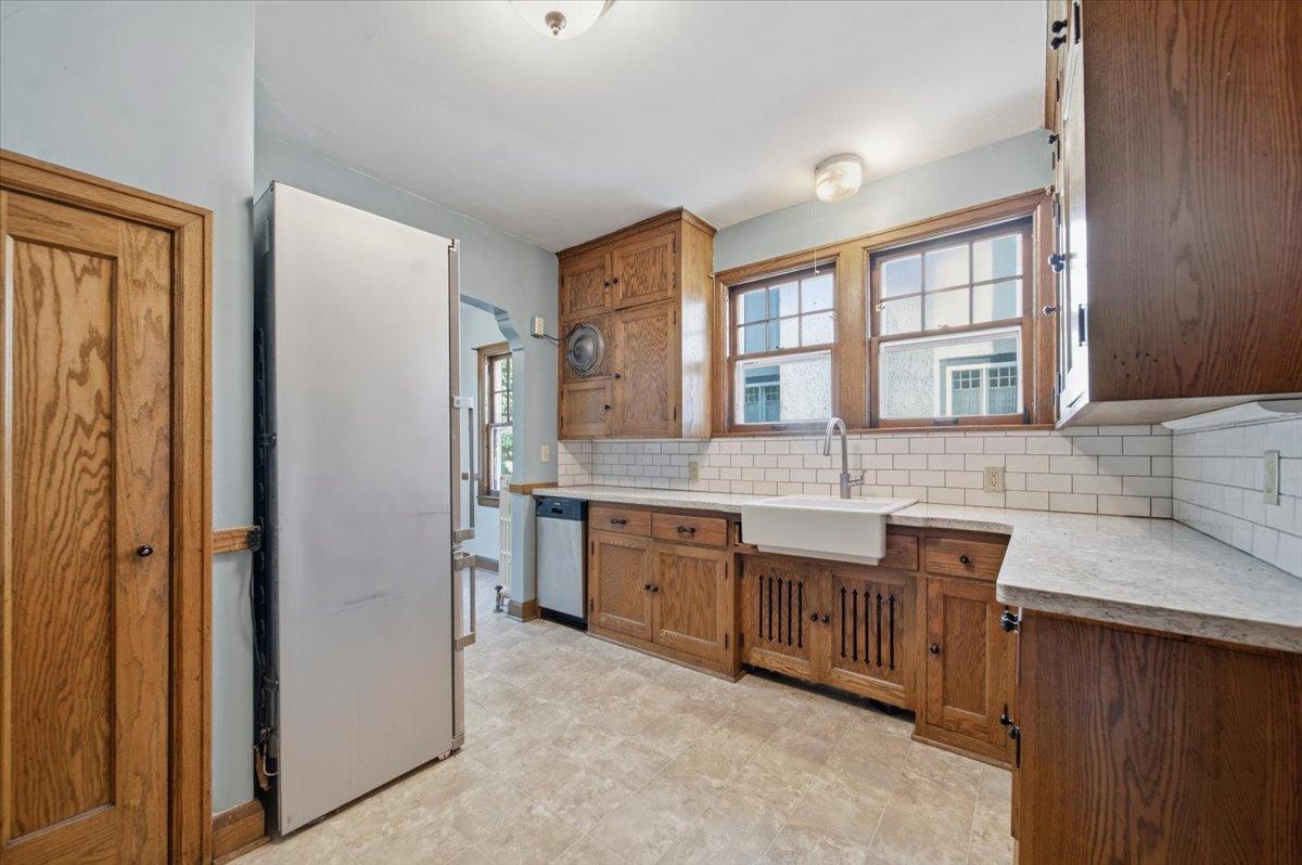 View of Residential Income at 4145 Colfax Avenue, Minneapolis MN 55409, Minneapolis (13 of 71) - Mike Wilen | Minnesota Team Real Estate