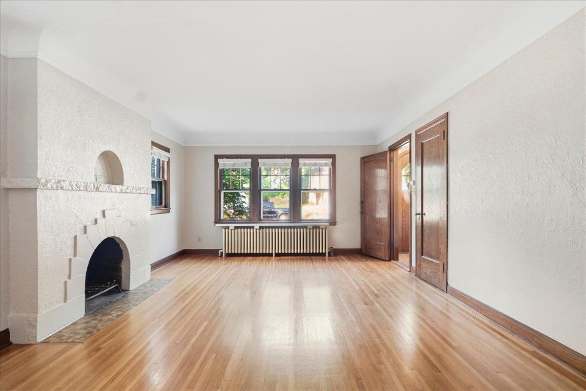View of Residential Income at 4145 Colfax Avenue, Minneapolis MN 55409, Minneapolis (8 of 71) - Mike Wilen | Minnesota Team Real Estate