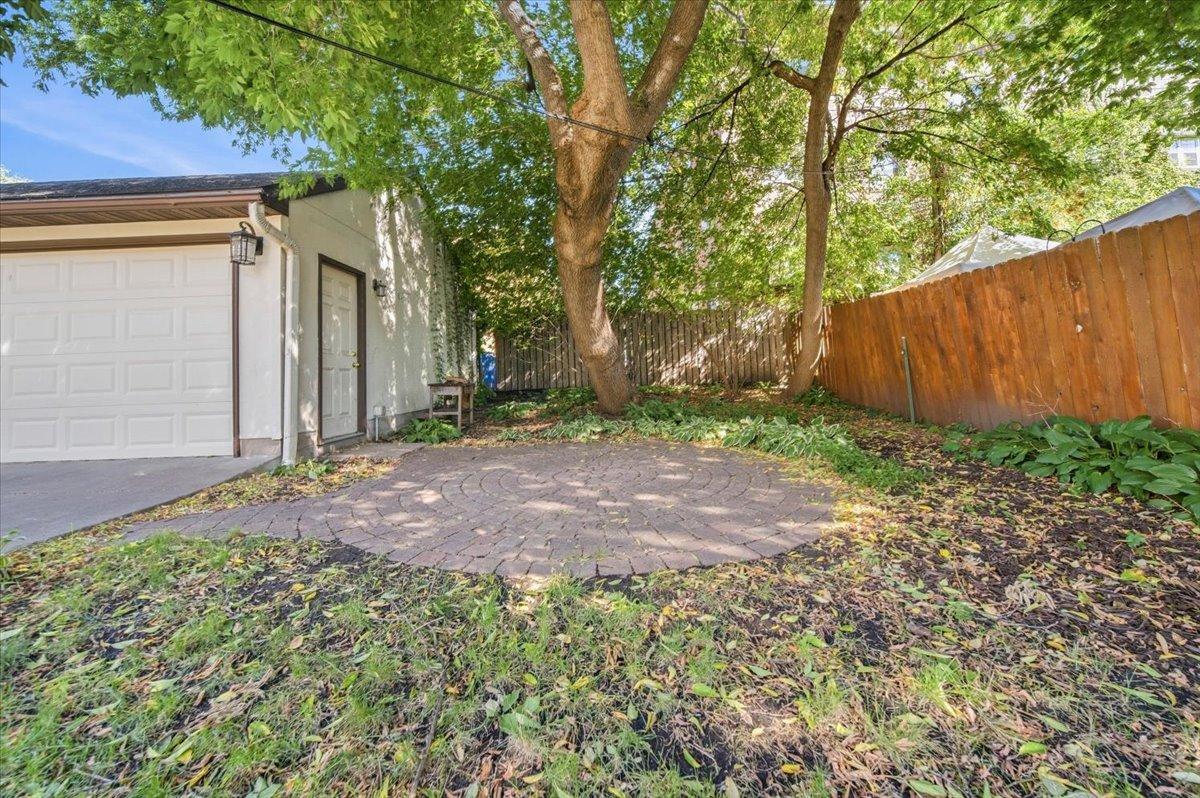 View of Residential Income at 4145 Colfax Avenue, Minneapolis MN 55409, Minneapolis (83 of 100) - Mike Wilen | Minnesota Team Real Estate