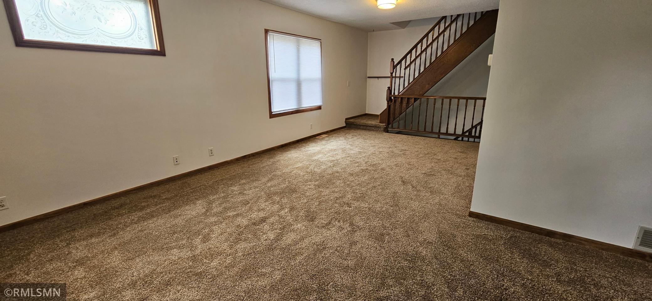 View of Residential at 1650 Old Hudson Road, Saint Paul MN 55106, Saint Paul (7 of 16) - Mike Wilen | Minnesota Team Real Estate