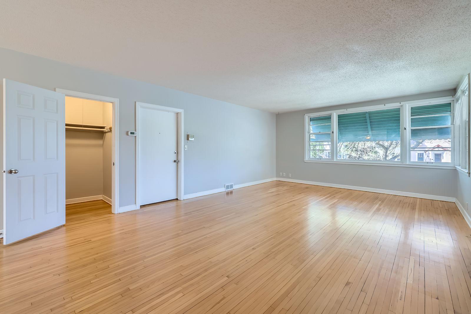 View of Residential at 3527 Dupont Avenue #3, Minneapolis MN 55408, Minneapolis (2 of 12) - Mike Wilen | Minnesota Team Real Estate