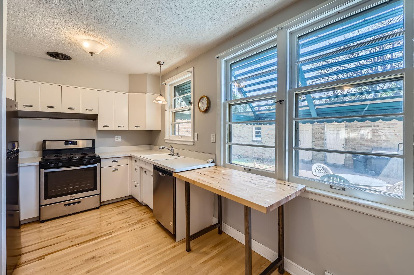 View of Residential at 3527 Dupont Avenue #3, Minneapolis MN 55408, Minneapolis (4 of 12) - Mike Wilen | Minnesota Team Real Estate