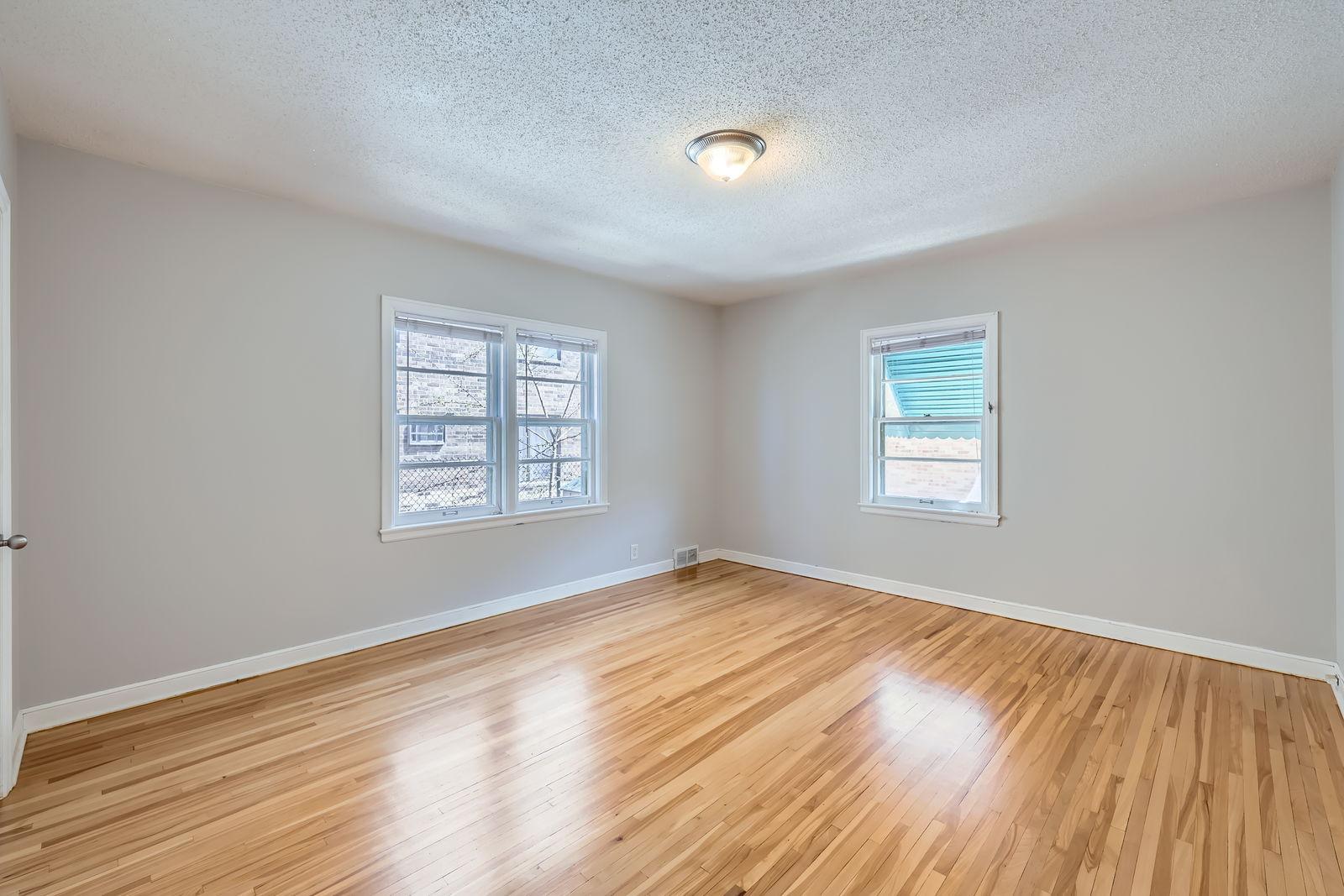View of Residential at 3527 Dupont Avenue #3, Minneapolis MN 55408, Minneapolis (6 of 12) - Mike Wilen | Minnesota Team Real Estate