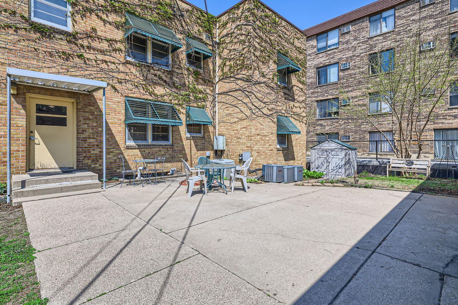 View of Residential at 3527 Dupont Avenue #3, Minneapolis MN 55408, Minneapolis (11 of 12) - Mike Wilen | Minnesota Team Real Estate