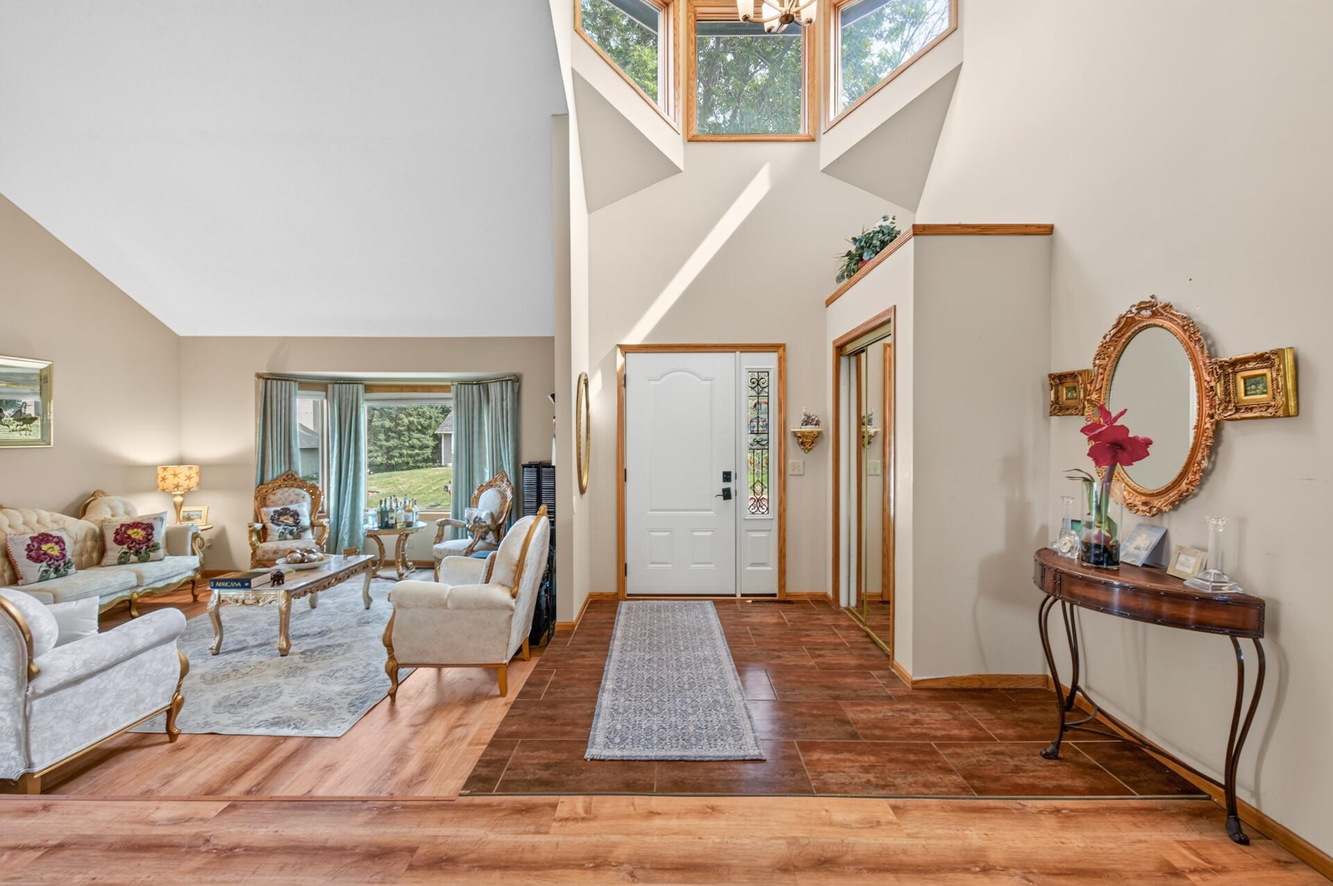View of Residential at 16609 Illinois Avenue, Lakeville MN 55044, Lakeville (2 of 20) - Mike Wilen | Minnesota Team Real Estate