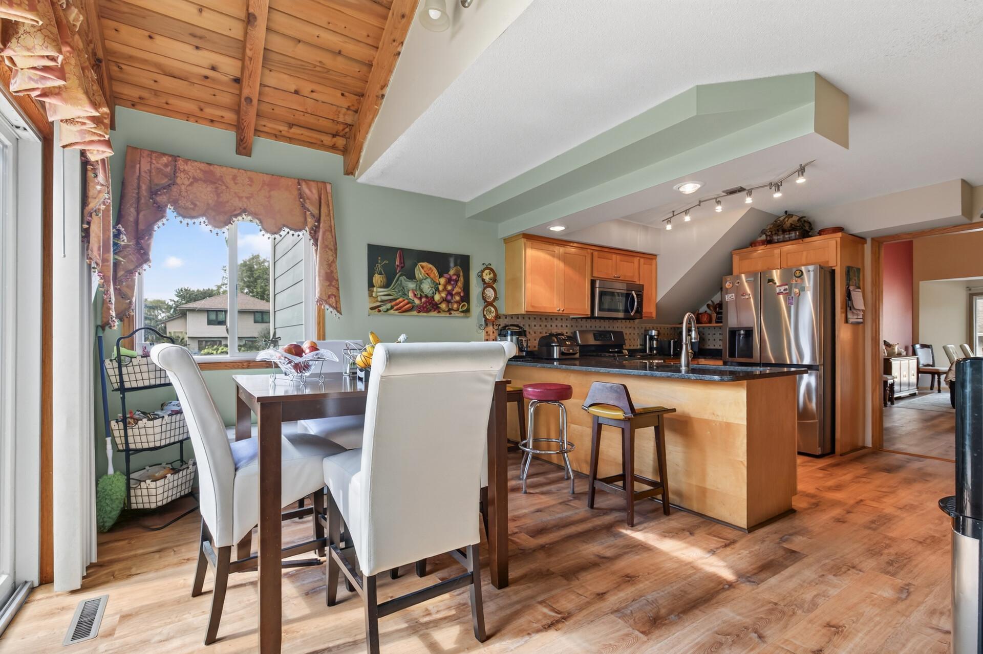 View of Residential at 16609 Illinois Avenue, Lakeville MN 55044, Lakeville (8 of 20) - Mike Wilen | Minnesota Team Real Estate
