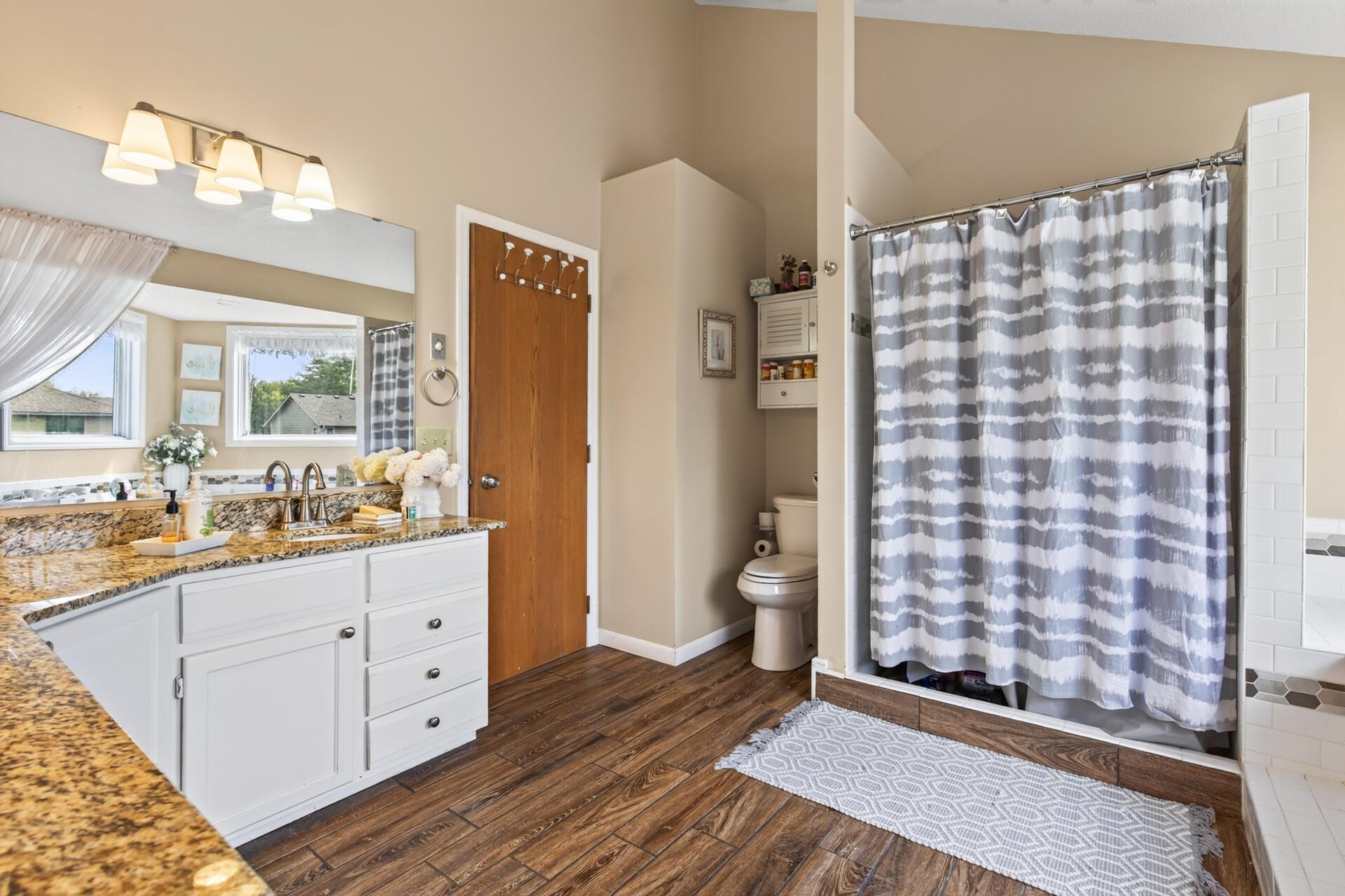View of Residential at 16609 Illinois Avenue, Lakeville MN 55044, Lakeville (11 of 20) - Mike Wilen | Minnesota Team Real Estate