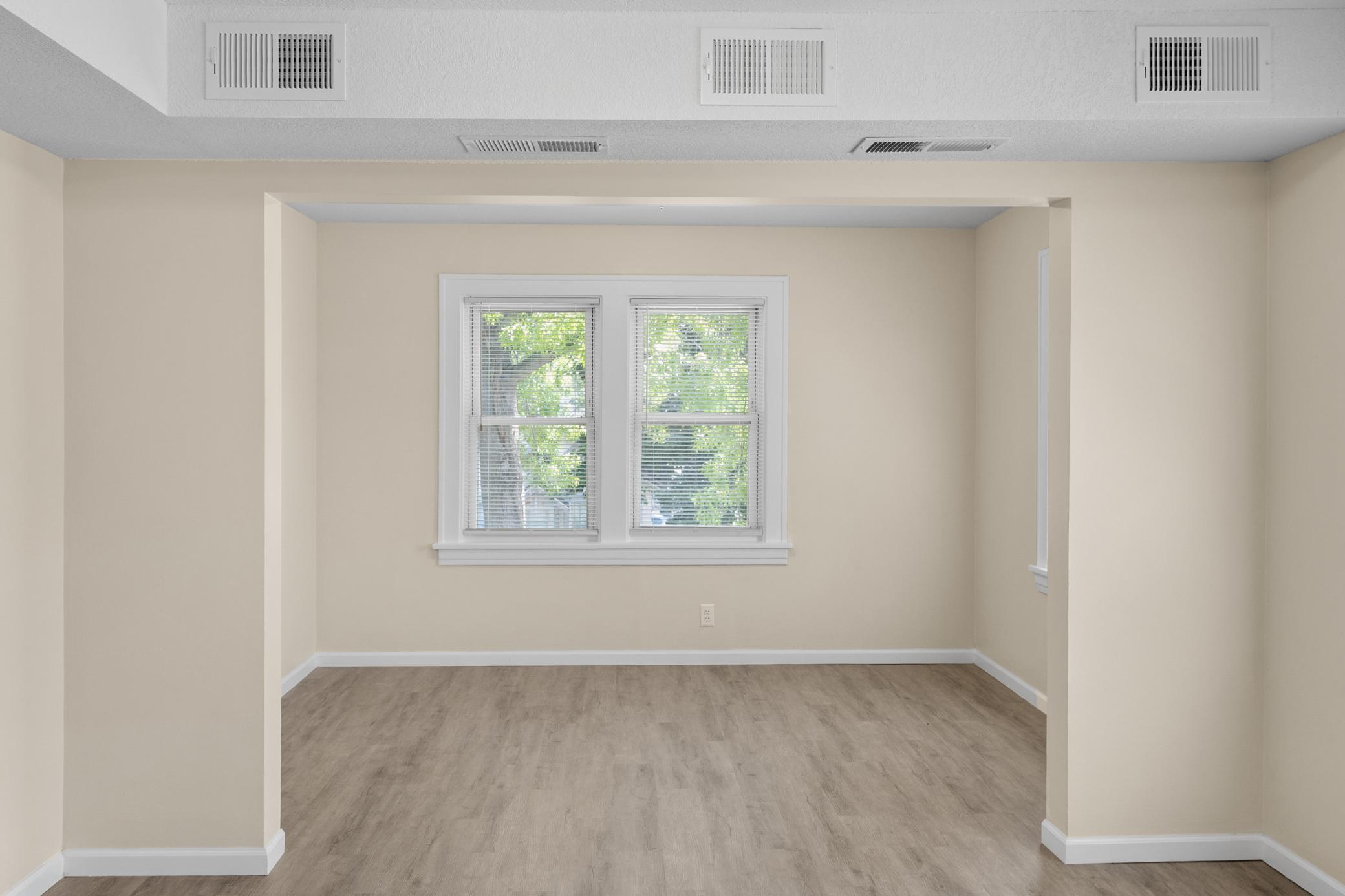 View of Residential Income at 4301 James Avenue, Minneapolis MN 55412, Minneapolis (17 of 47) - Mike Wilen | Minnesota Team Real Estate