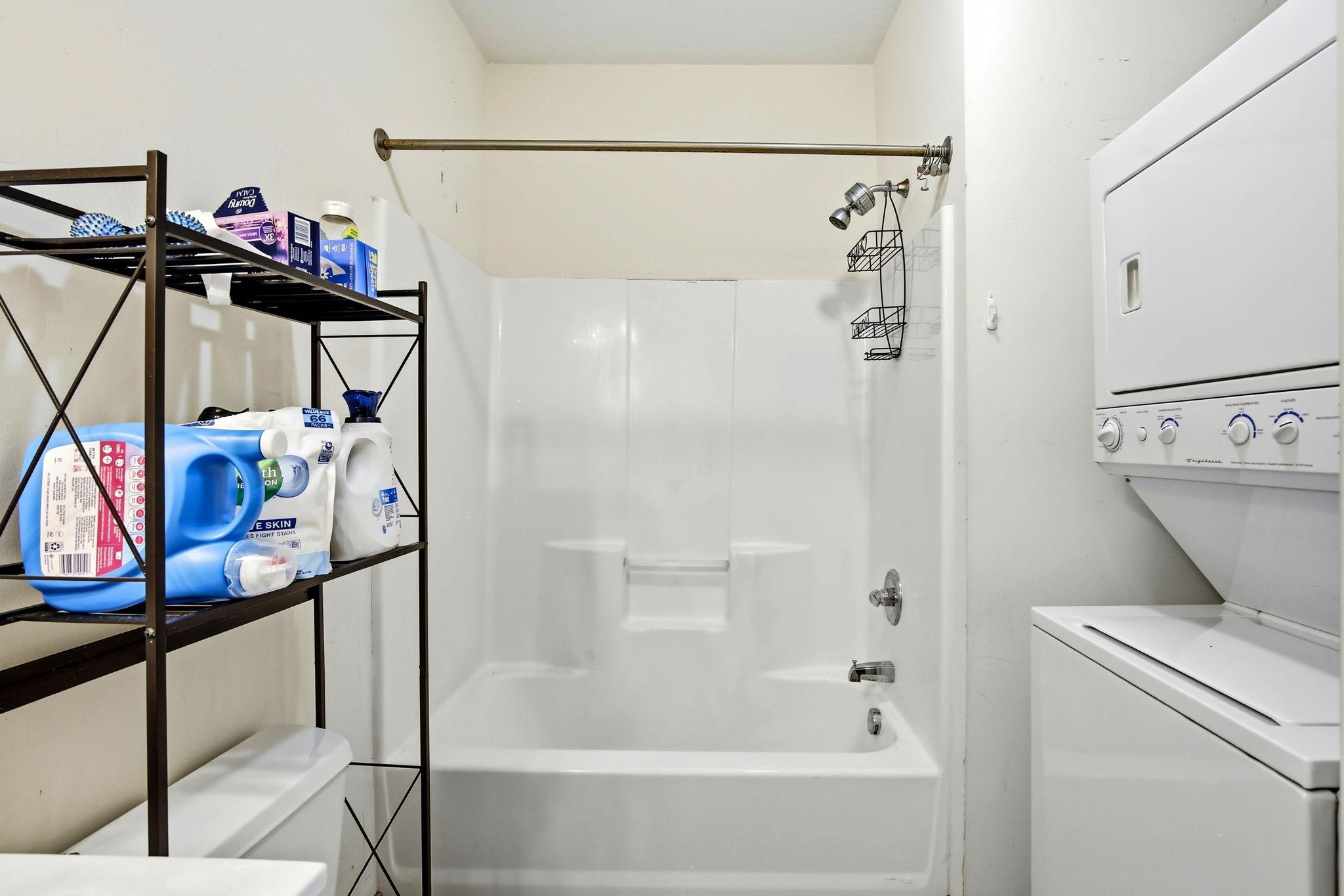 View of Residential at 2600 University Avenue #210, Minneapolis MN 55414, Minneapolis (18 of 23) - Mike Wilen | Minnesota Team Real Estate