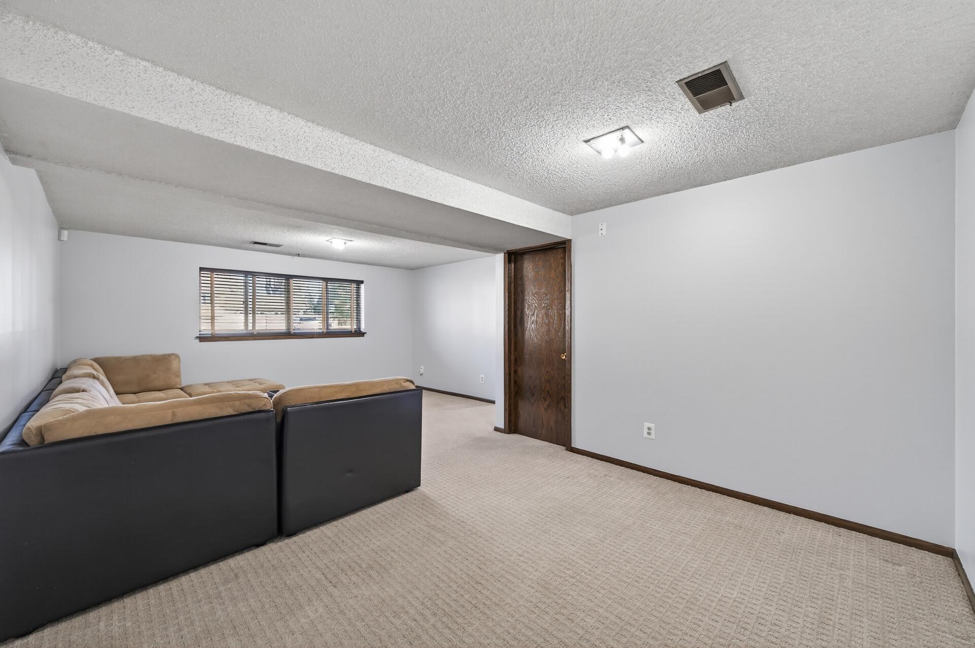 View of Residential at 21306 Heath Avenue, Forest Lake MN 55025, Forest Lake (23 of 36) - Mike Wilen | Minnesota Team Real Estate
