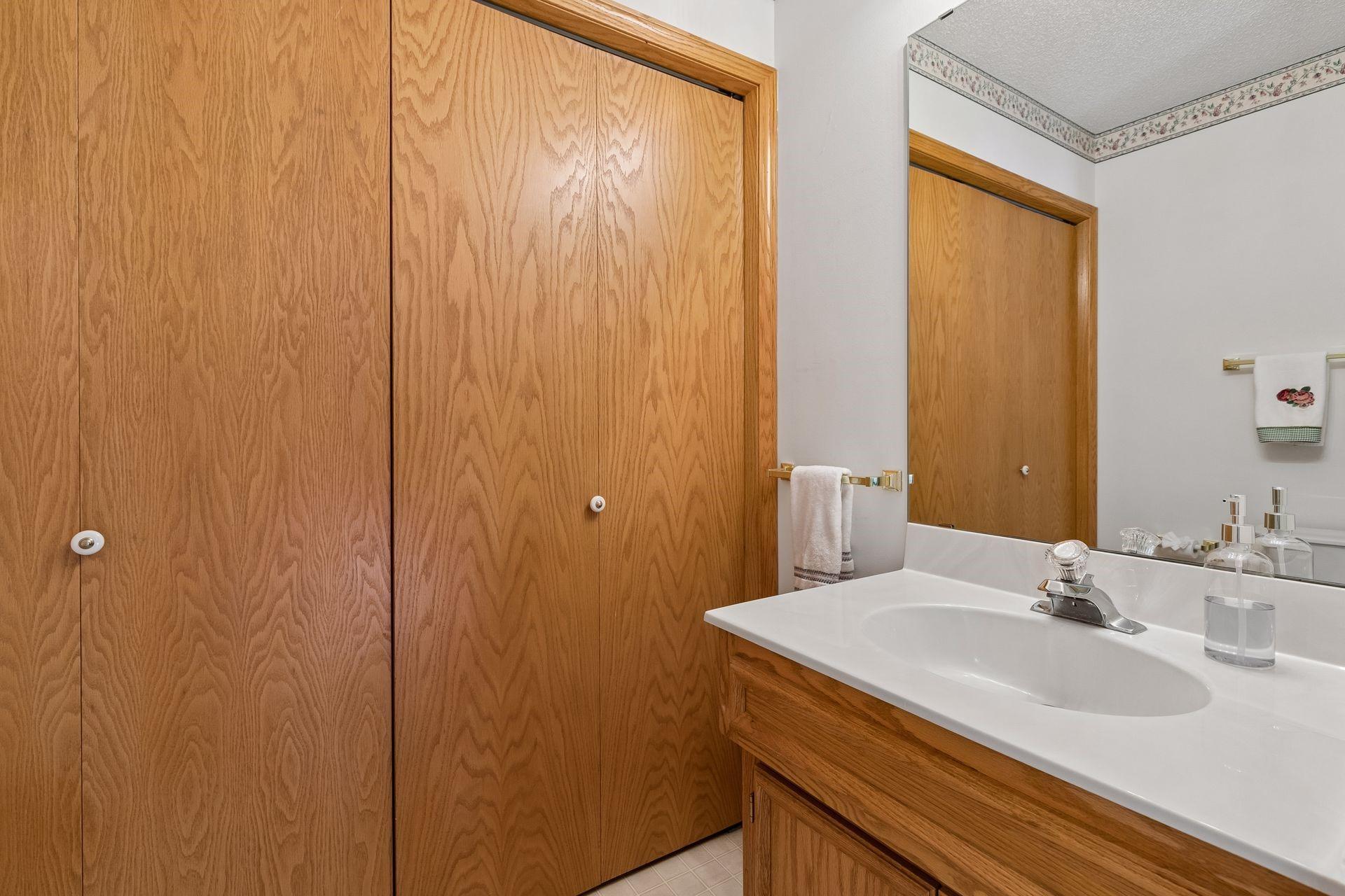 View of Residential at 14116 Essex Lane, Apple Valley MN 55124, Apple Valley (11 of 20) - Mike Wilen | Minnesota Team Real Estate