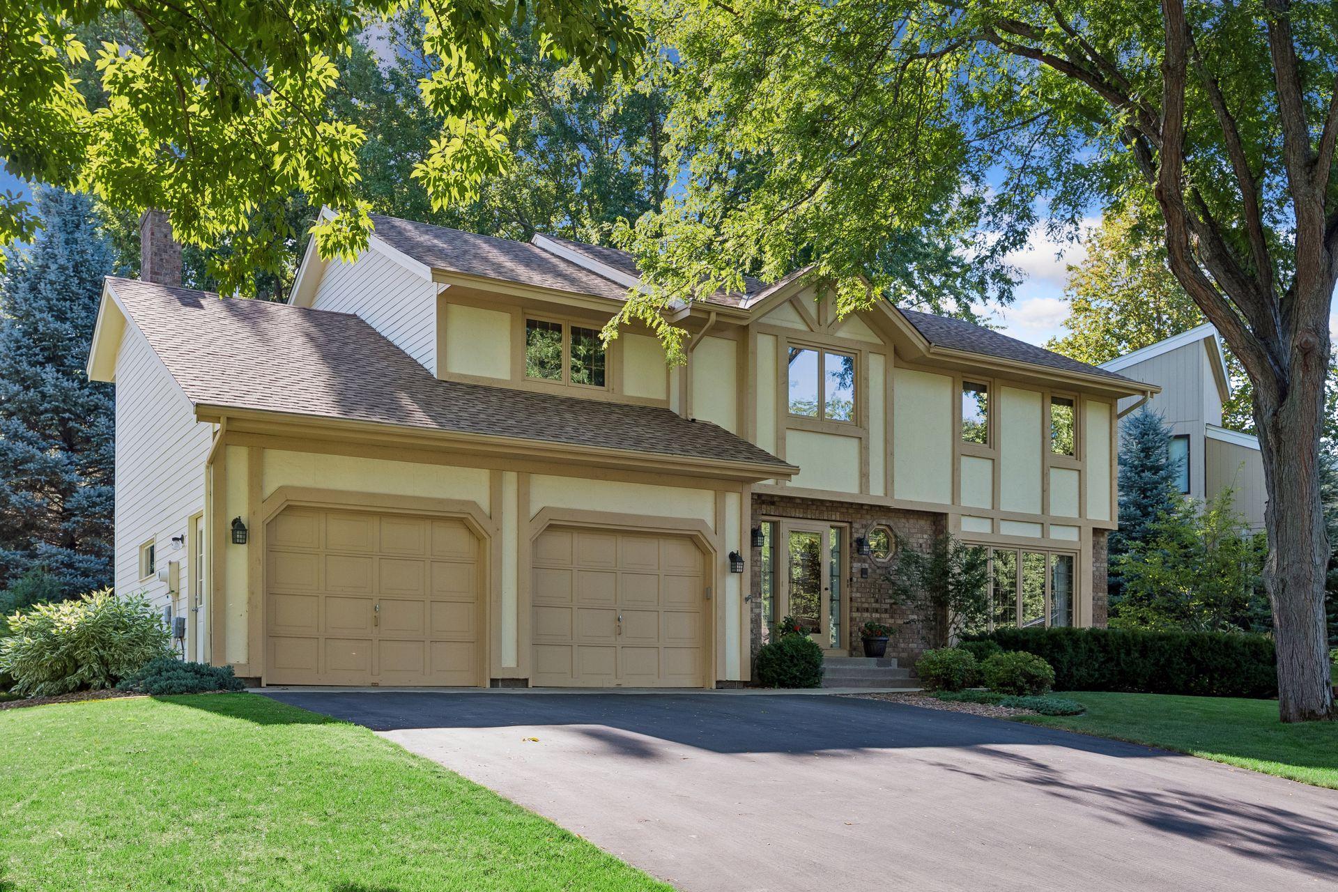 View of Residential at 10001 Chowen Avenue, Bloomington MN 55431, Bloomington (55 of 59) - Mike Wilen | Minnesota Team Real Estate