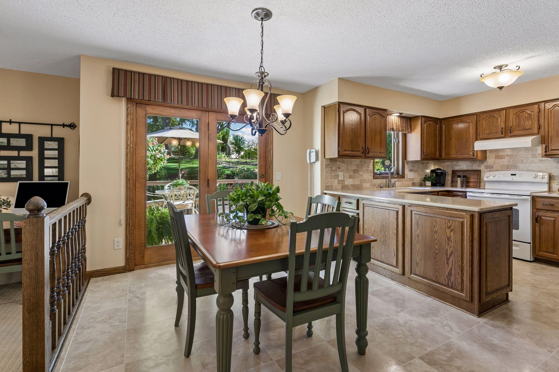 View of Residential at 10001 Chowen Avenue, Bloomington MN 55431, Bloomington (25 of 59) - Mike Wilen | Minnesota Team Real Estate