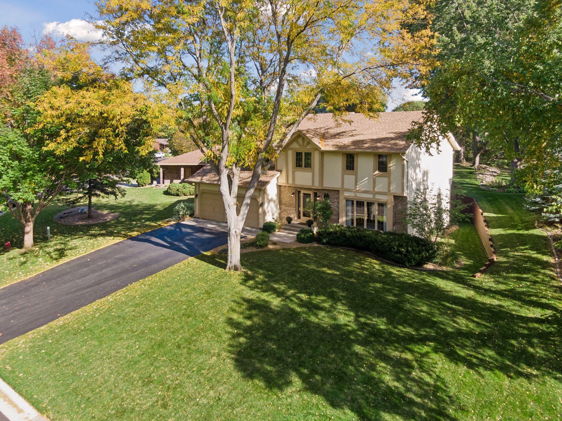 View of Residential at 10001 Chowen Avenue, Bloomington MN 55431, Bloomington (7 of 59) - Mike Wilen | Minnesota Team Real Estate