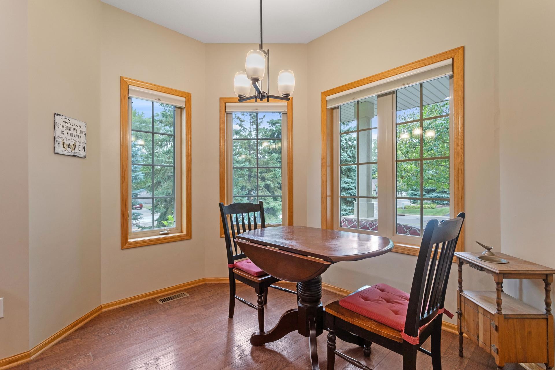 View of Residential at 339 Summer Place, Maplewood MN 55117, Maplewood (7 of 28) - Mike Wilen | Minnesota Team Real Estate