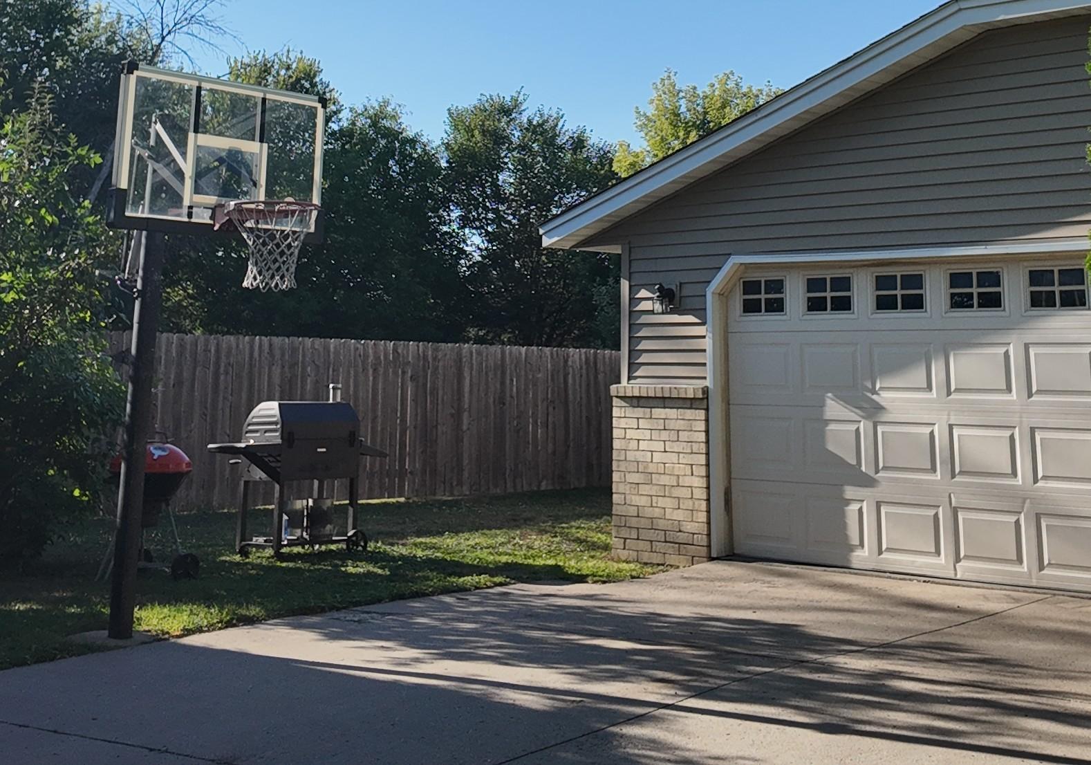 View of Residential at 7040 71st Avenue, Brooklyn Park MN 55428, Brooklyn Park (11 of 12) - Mike Wilen | Minnesota Team Real Estate