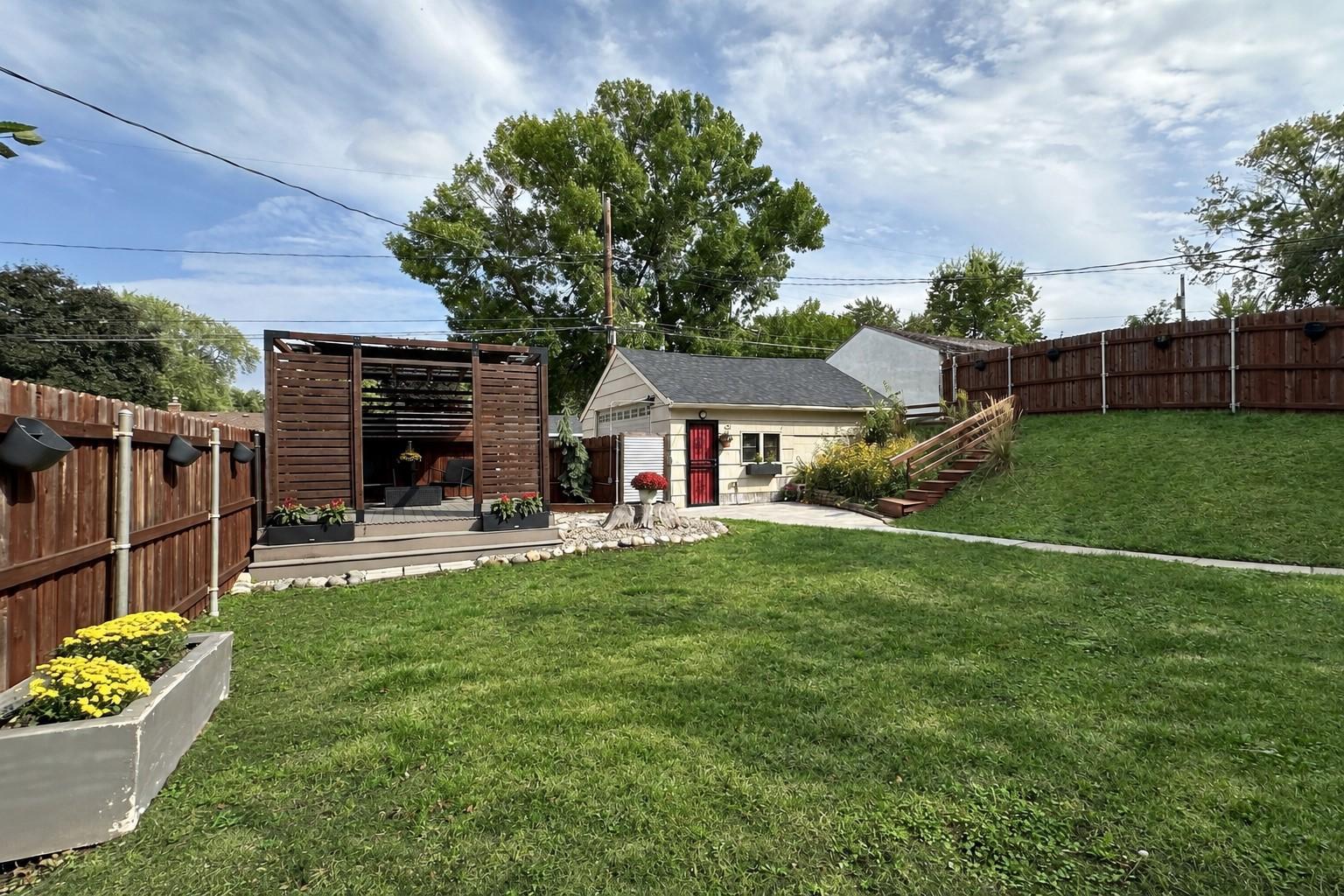 View of Residential at 3429 Buchanan Street, Minneapolis MN 55418, Minneapolis (21 of 38) - Mike Wilen | Minnesota Team Real Estate