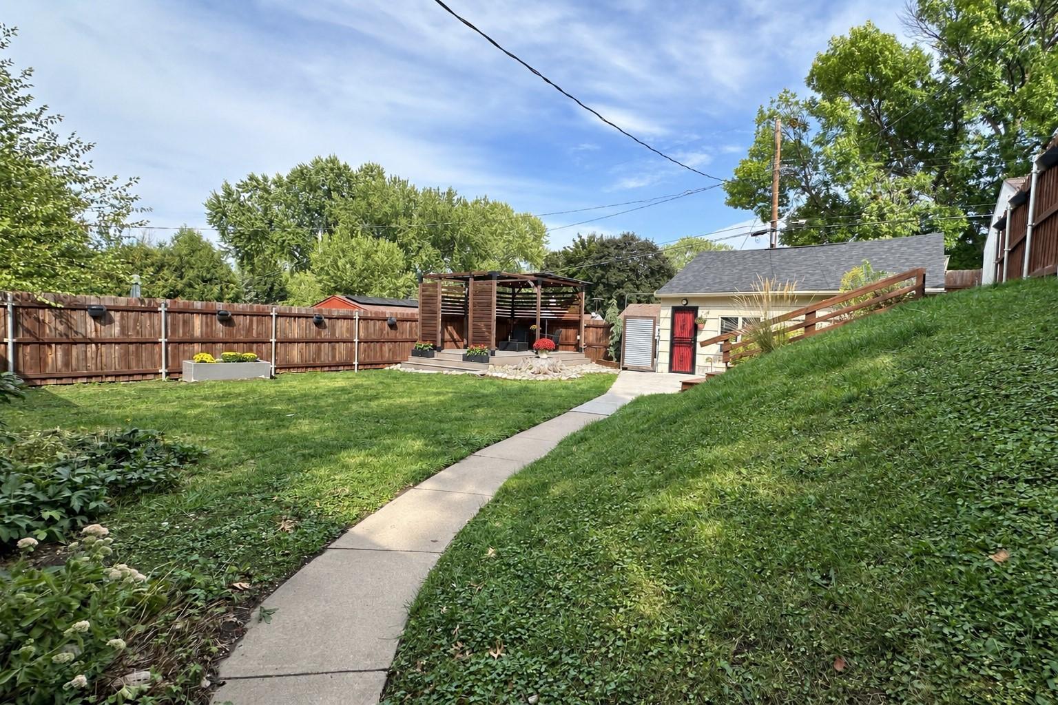 View of Residential at 3429 Buchanan Street, Minneapolis MN 55418, Minneapolis (22 of 38) - Mike Wilen | Minnesota Team Real Estate
