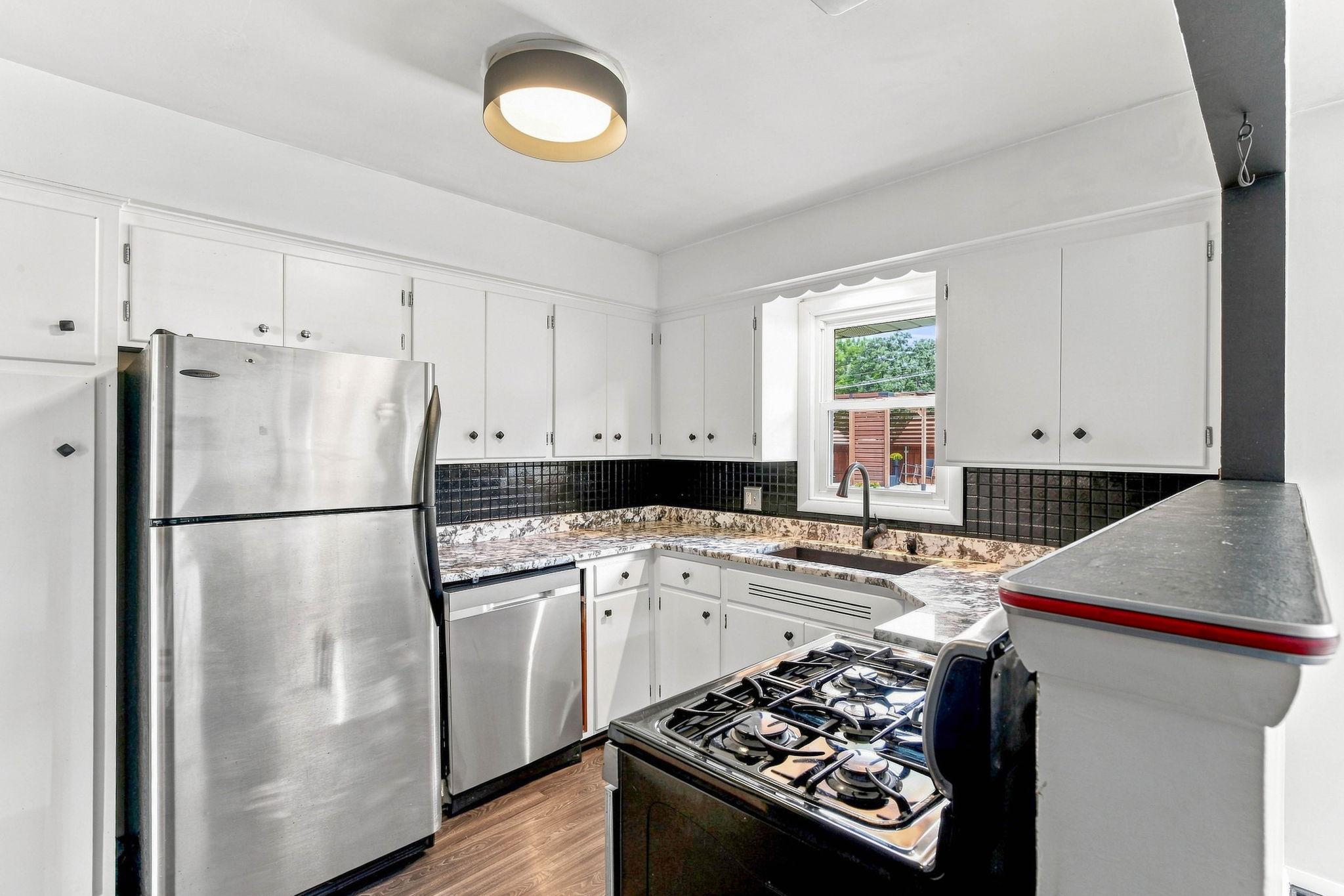 View of Residential at 3429 Buchanan Street, Minneapolis MN 55418, Minneapolis (7 of 38) - Mike Wilen | Minnesota Team Real Estate