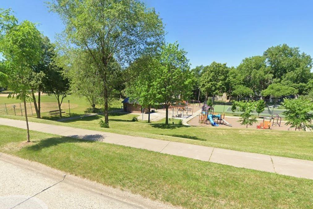 View of Residential at 3429 Buchanan Street, Minneapolis MN 55418, Minneapolis (37 of 38) - Mike Wilen | Minnesota Team Real Estate