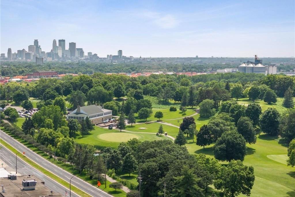 View of Residential at 3429 Buchanan Street, Minneapolis MN 55418, Minneapolis (33 of 38) - Mike Wilen | Minnesota Team Real Estate