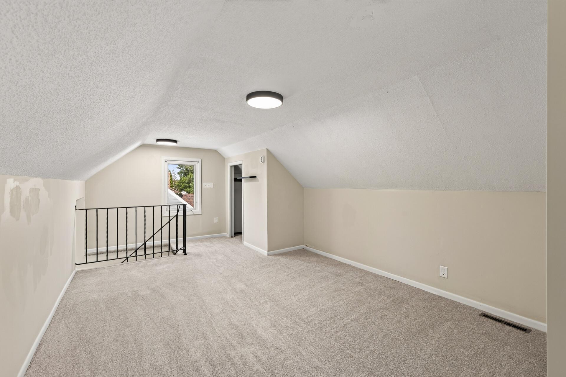 View of Residential at 2057 Sherwood Avenue, Saint Paul MN 55119, Saint Paul (14 of 21) - Mike Wilen | Minnesota Team Real Estate