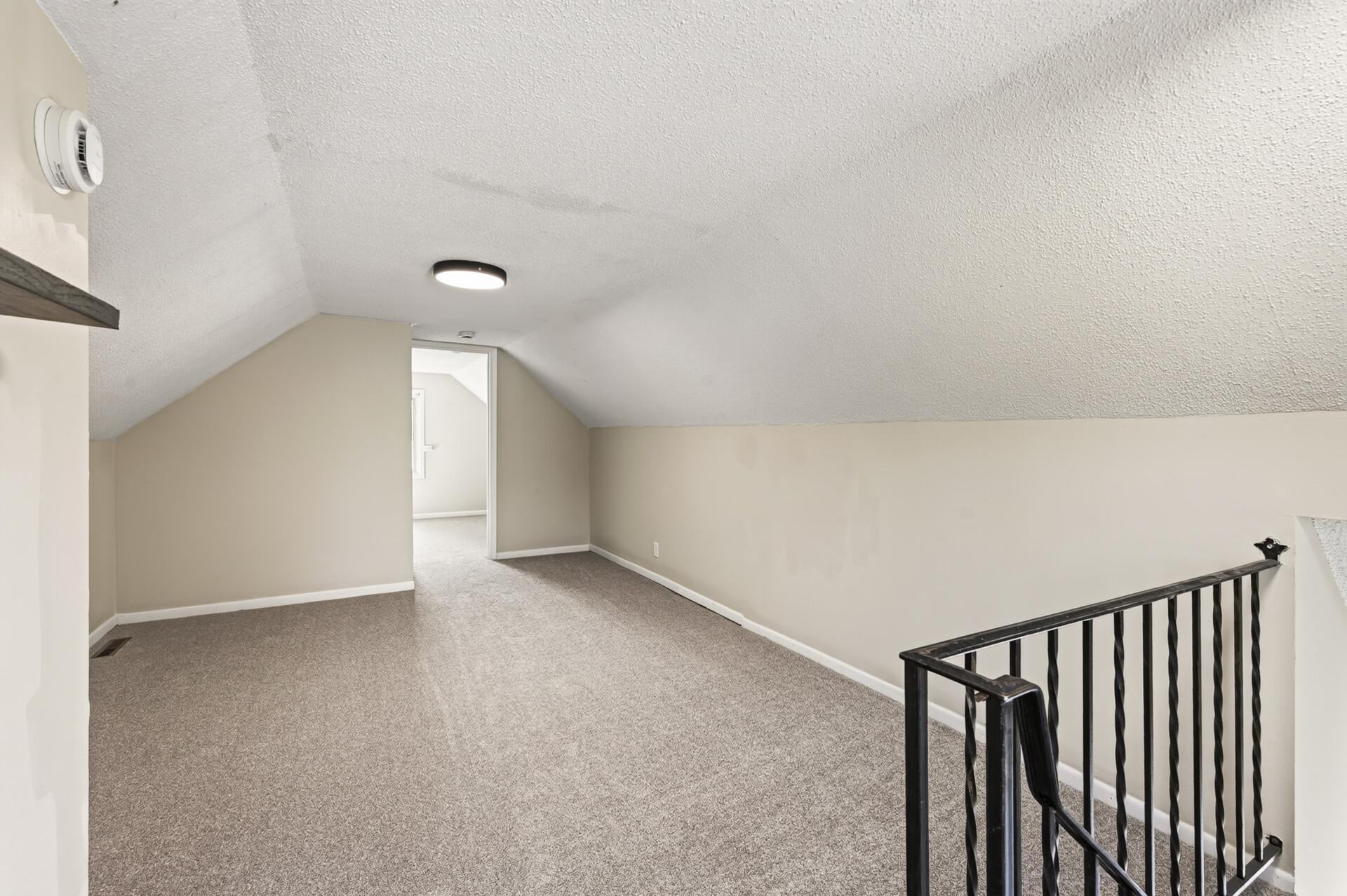 View of Residential at 2057 Sherwood Avenue, Saint Paul MN 55119, Saint Paul (13 of 21) - Mike Wilen | Minnesota Team Real Estate