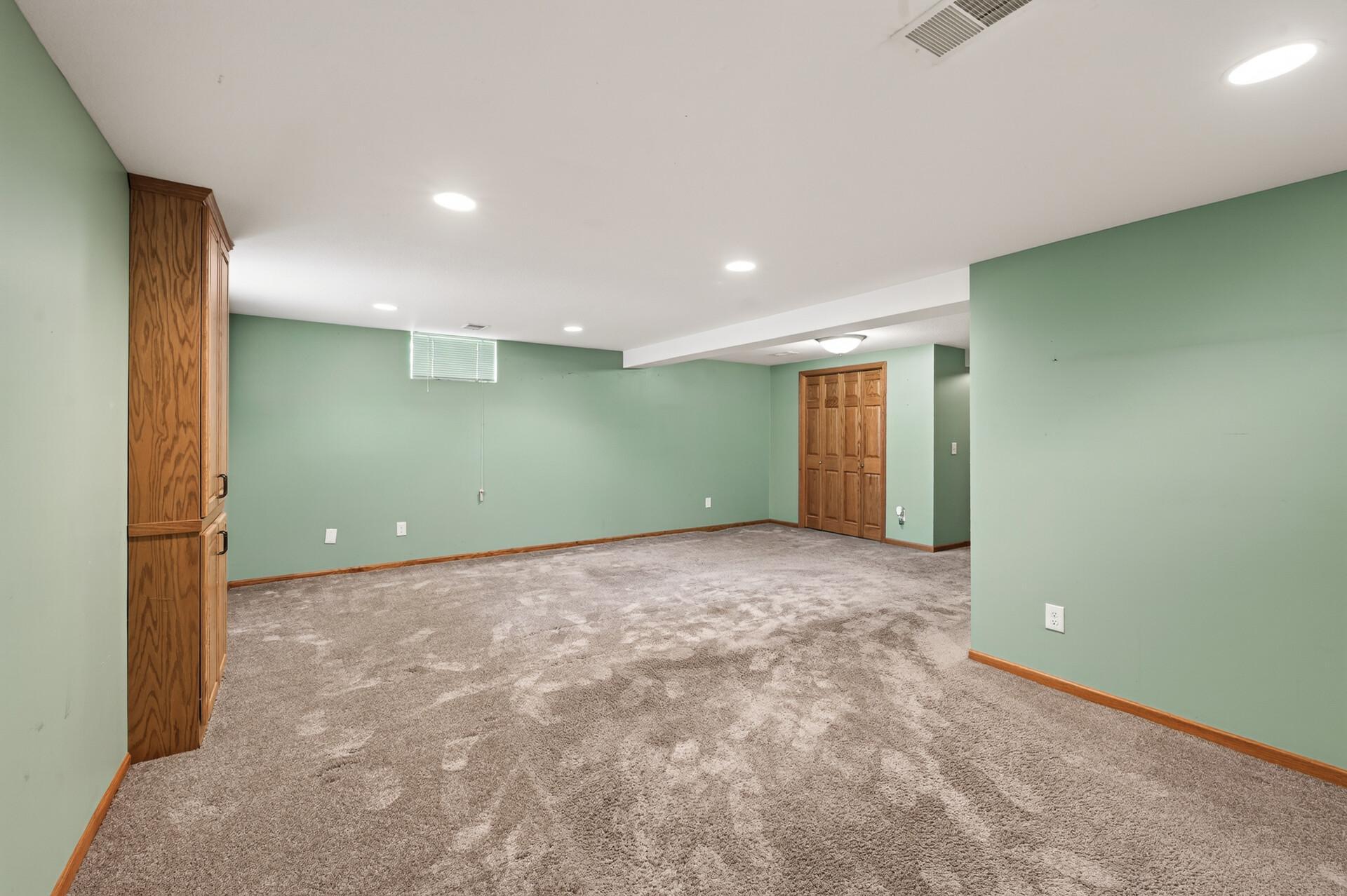 View of Residential at 4422 Madison Street, Columbia Heights MN 55421, Columbia Heights (21 of 27) - Mike Wilen | Minnesota Team Real Estate