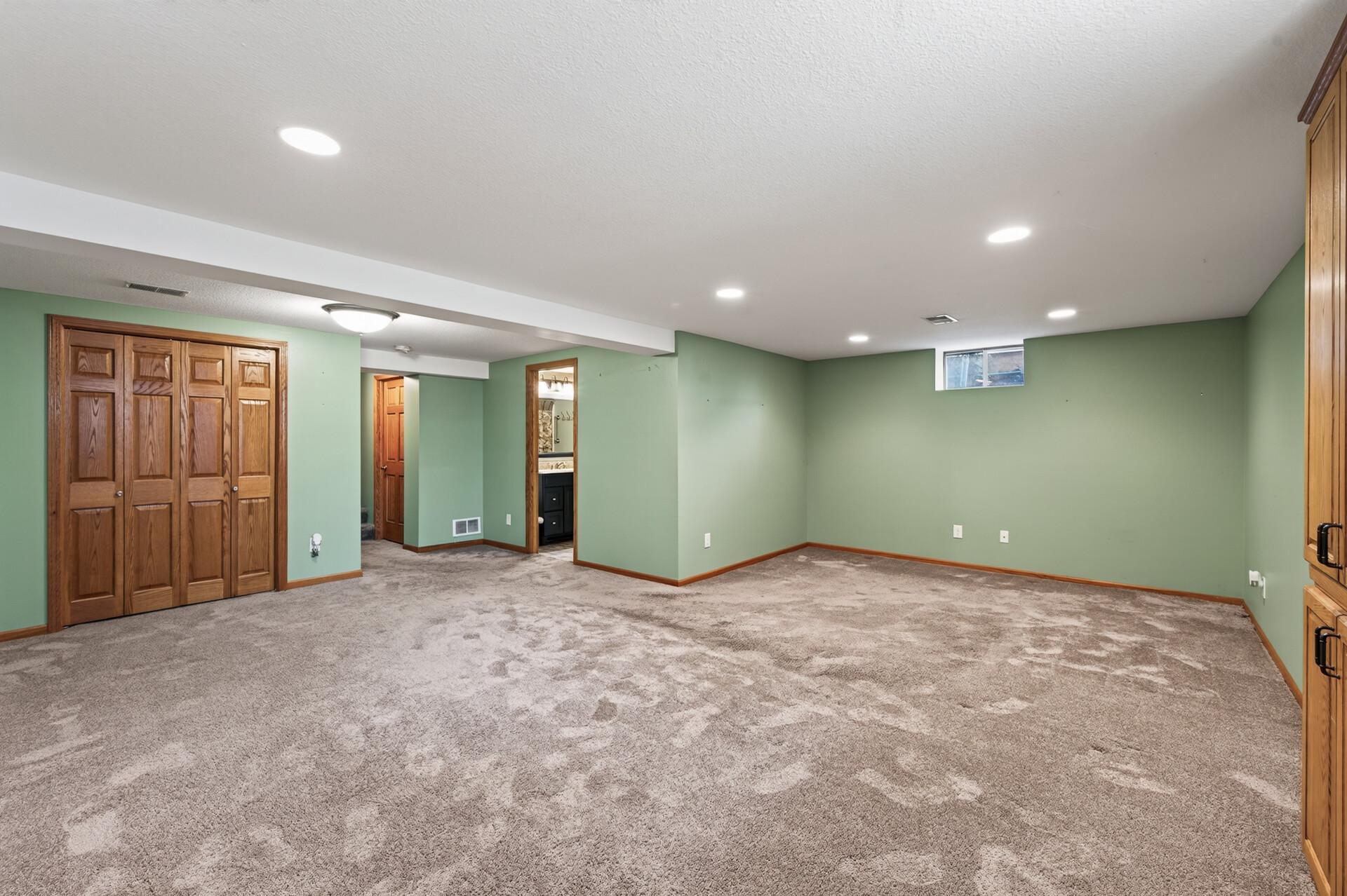 View of Residential at 4422 Madison Street, Columbia Heights MN 55421, Columbia Heights (20 of 27) - Mike Wilen | Minnesota Team Real Estate