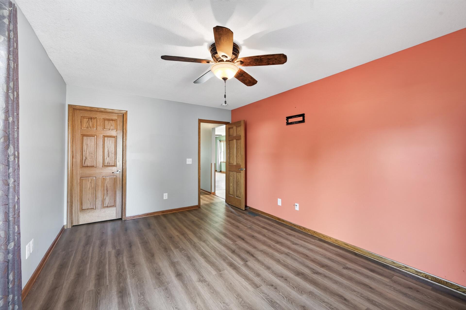 View of Residential at 4422 Madison Street, Columbia Heights MN 55421, Columbia Heights (13 of 27) - Mike Wilen | Minnesota Team Real Estate