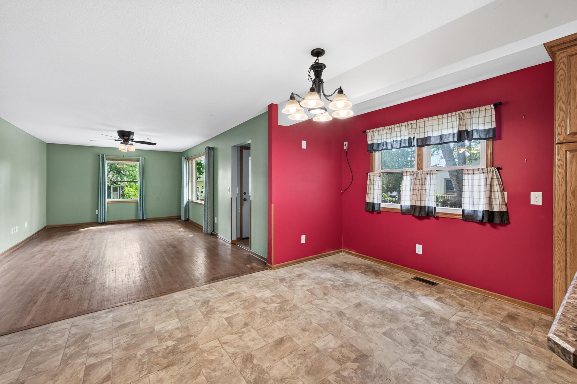 View of Residential at 4422 Madison Street, Columbia Heights MN 55421, Columbia Heights (8 of 27) - Mike Wilen | Minnesota Team Real Estate