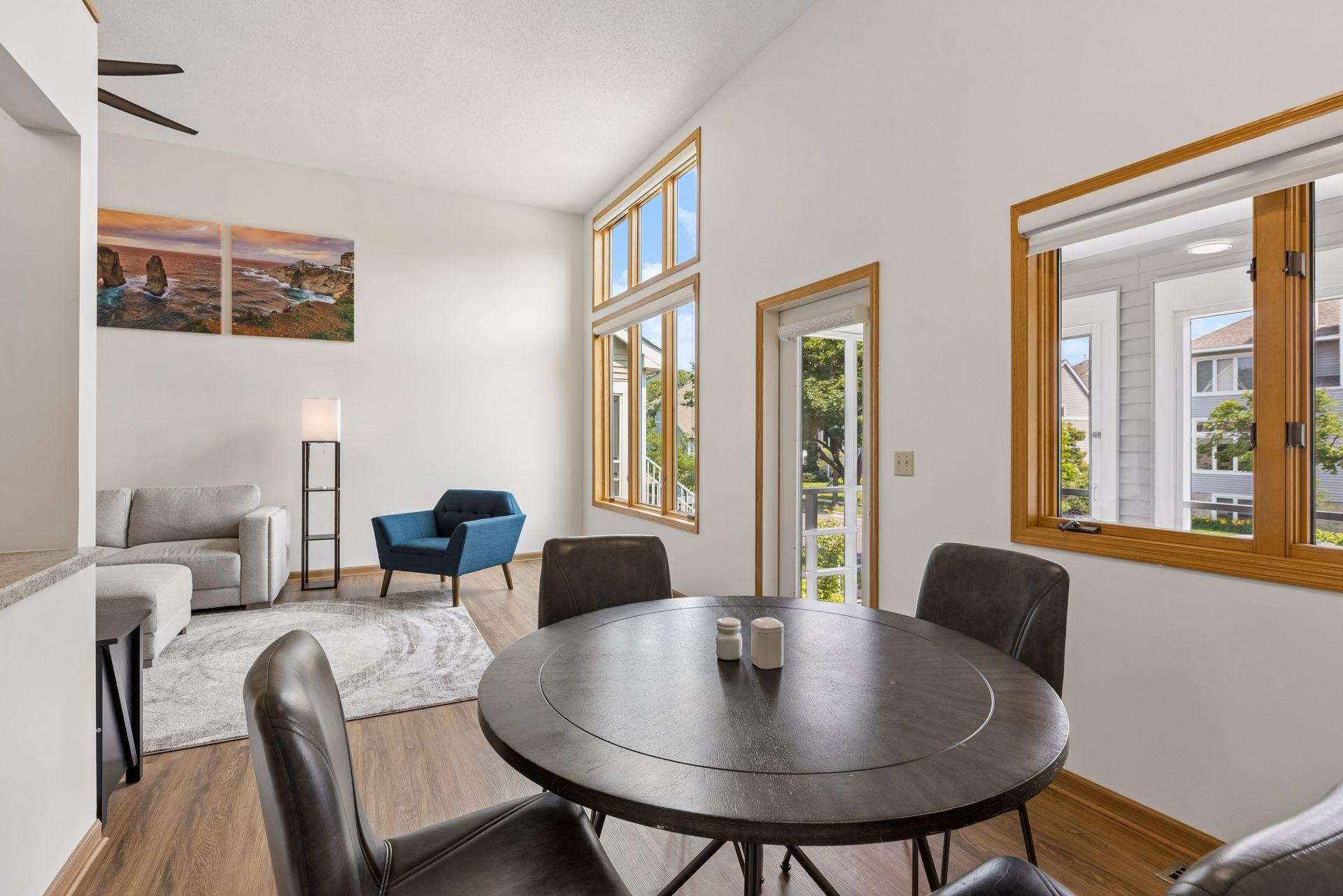 View of Residential at 236 6th Street, Minneapolis MN 55413, Minneapolis (8 of 28) - Mike Wilen | Minnesota Team Real Estate