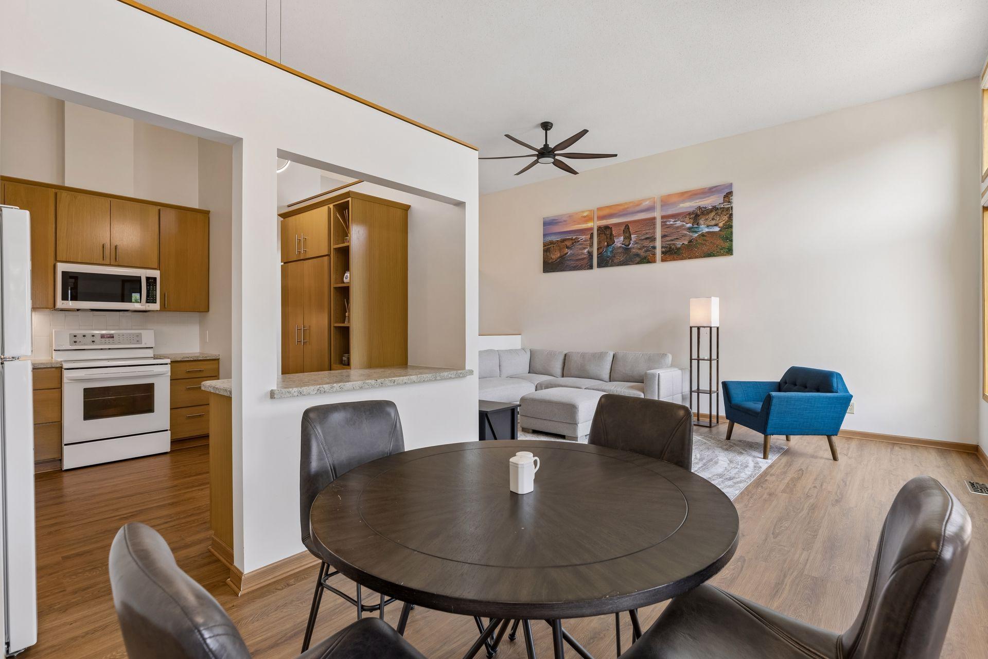 View of Residential at 236 6th Street, Minneapolis MN 55413, Minneapolis (9 of 28) - Mike Wilen | Minnesota Team Real Estate