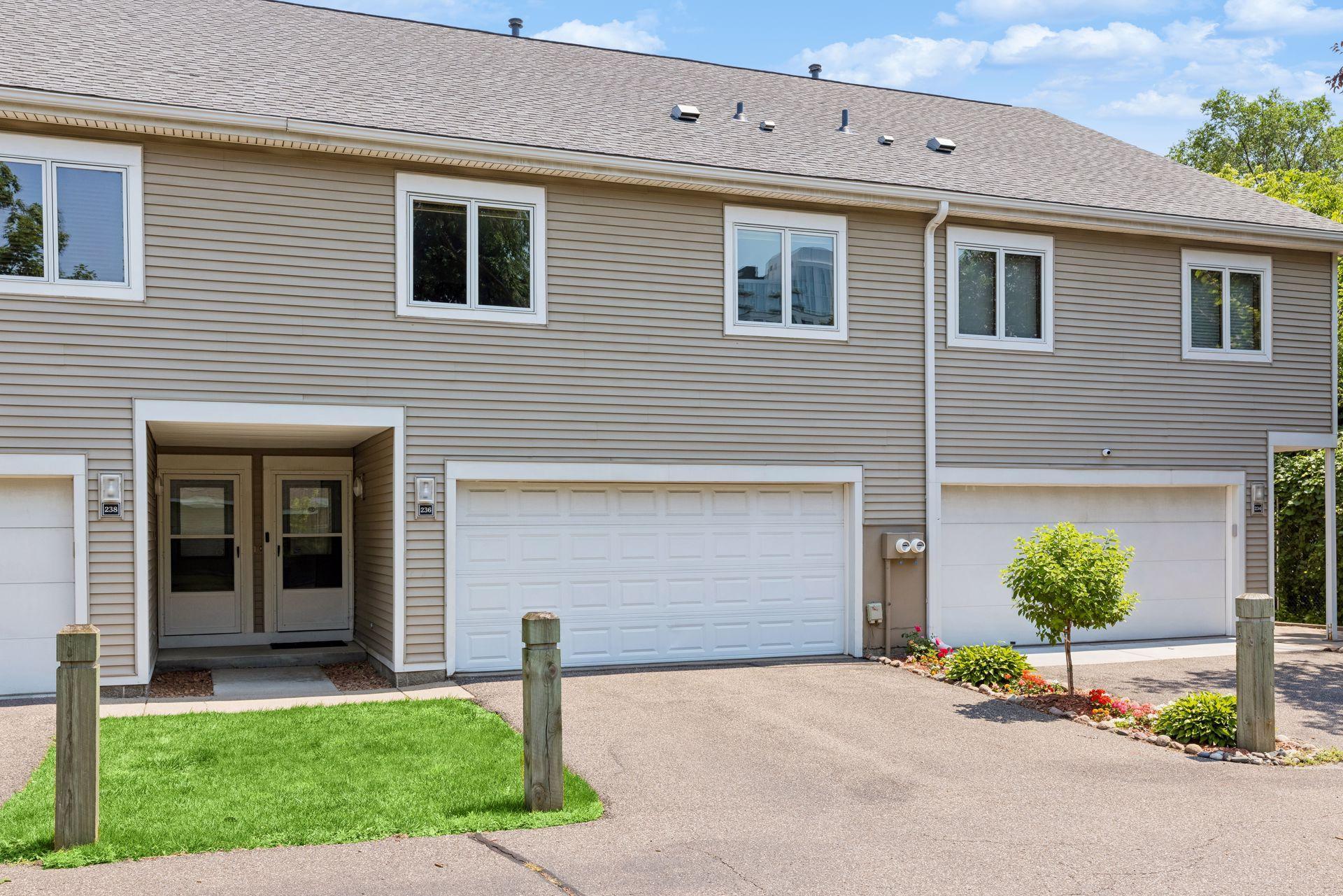 View of Residential at 236 6th Street, Minneapolis MN 55413, Minneapolis (27 of 28) - Mike Wilen | Minnesota Team Real Estate