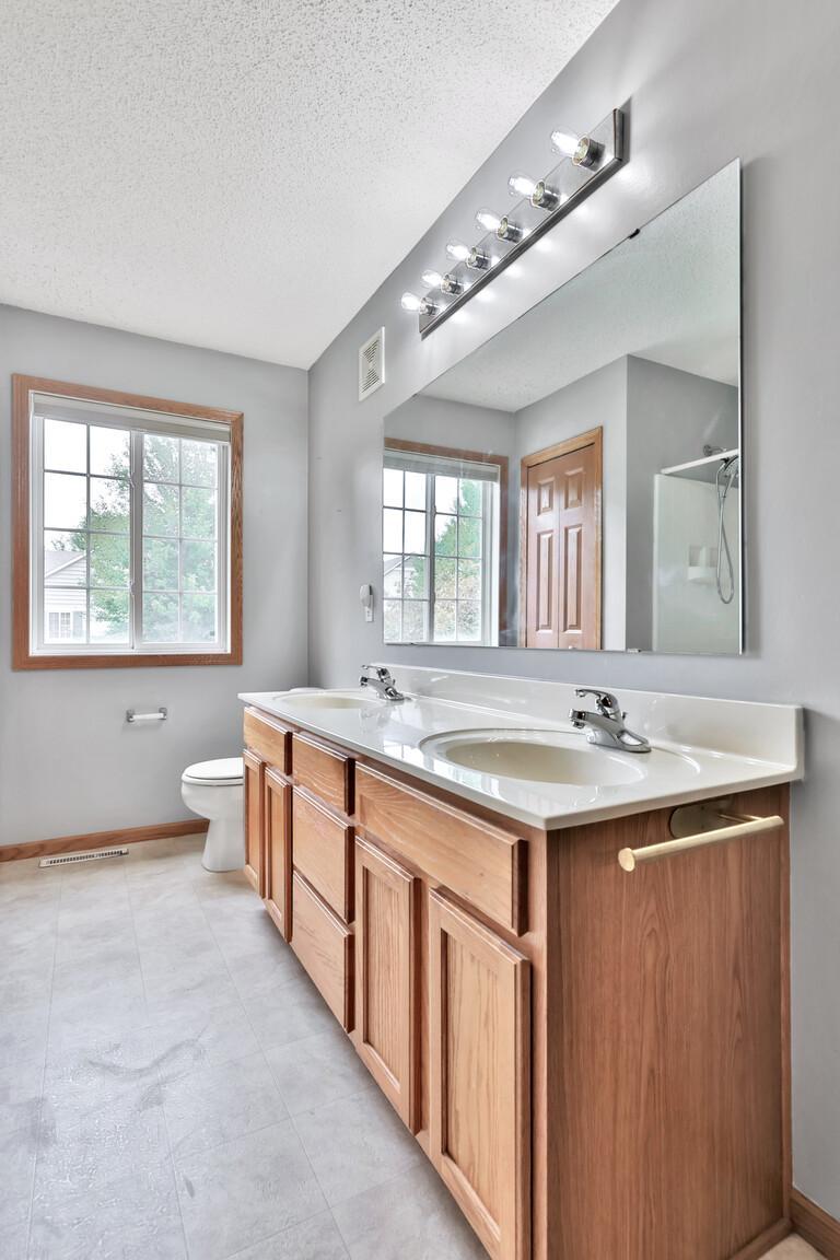 View of Residential at 750 Maple Hills Drive #B, Maplewood MN 55117, Maplewood (20 of 39) - Mike Wilen | Minnesota Team Real Estate
