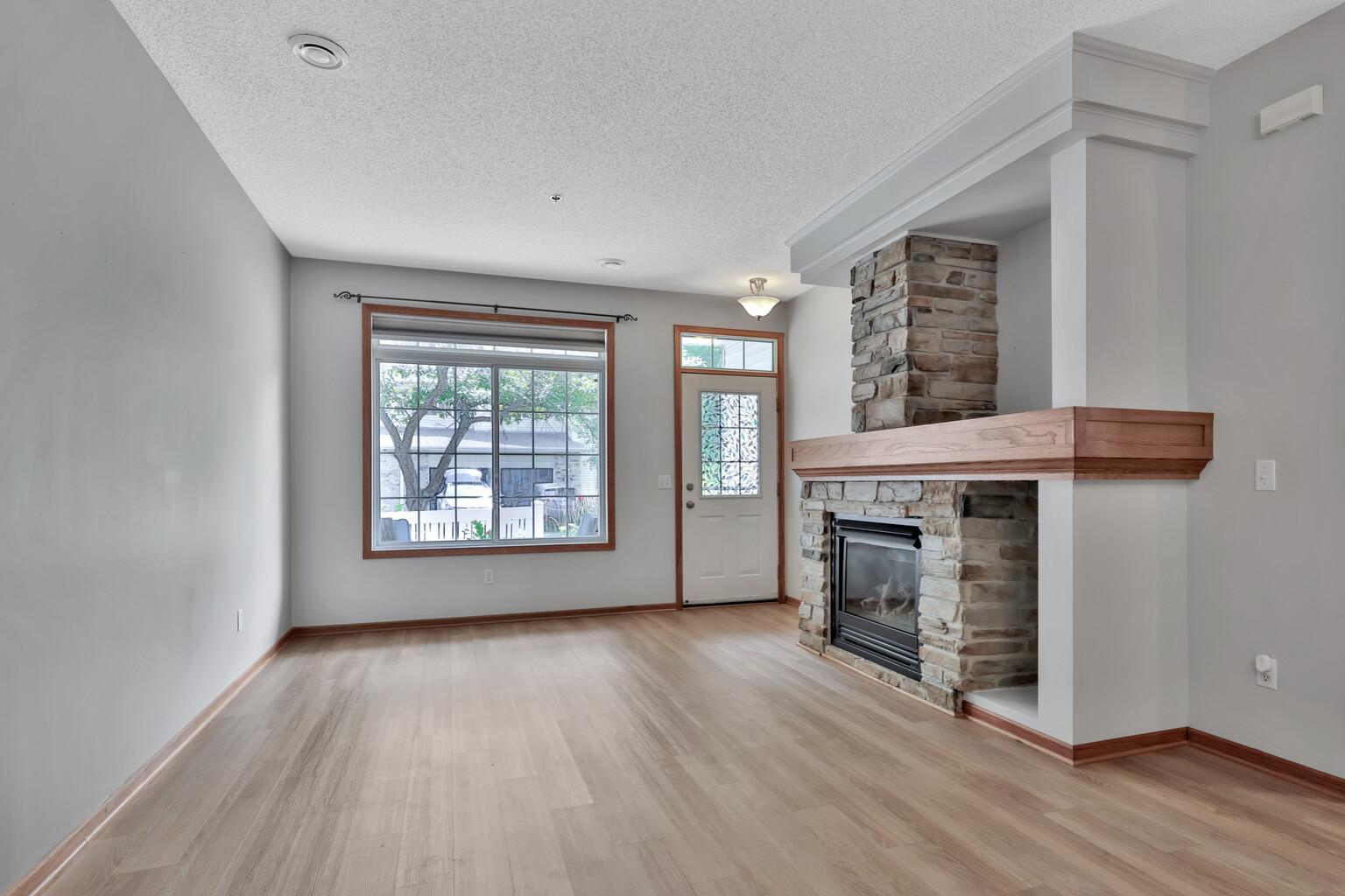 View of Residential at 750 Maple Hills Drive #B, Maplewood MN 55117, Maplewood (21 of 39) - Mike Wilen | Minnesota Team Real Estate